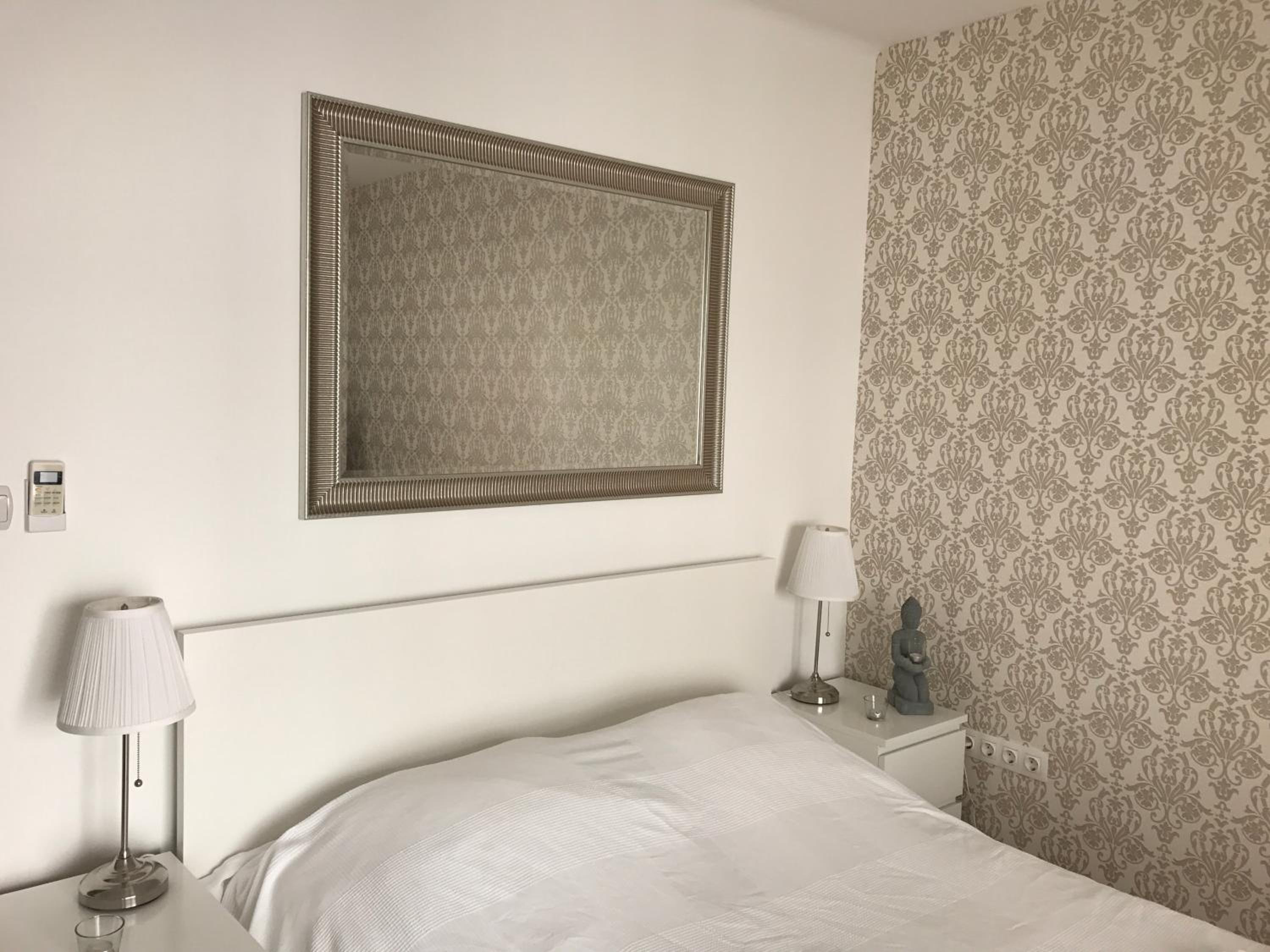 Budapest Downtown Apartments with Balcony & optional Garage & Restaurant in the building view 3