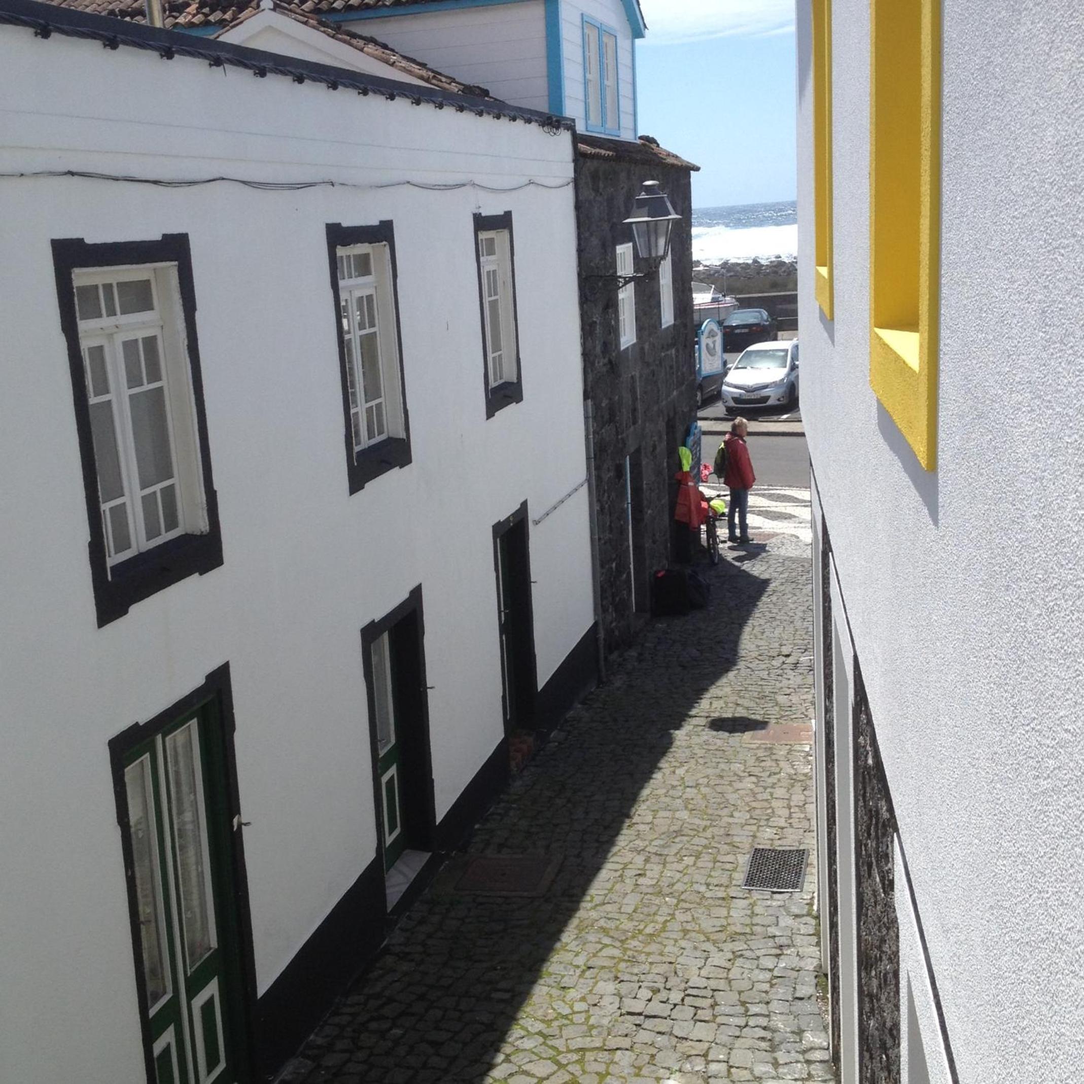 Photo 42