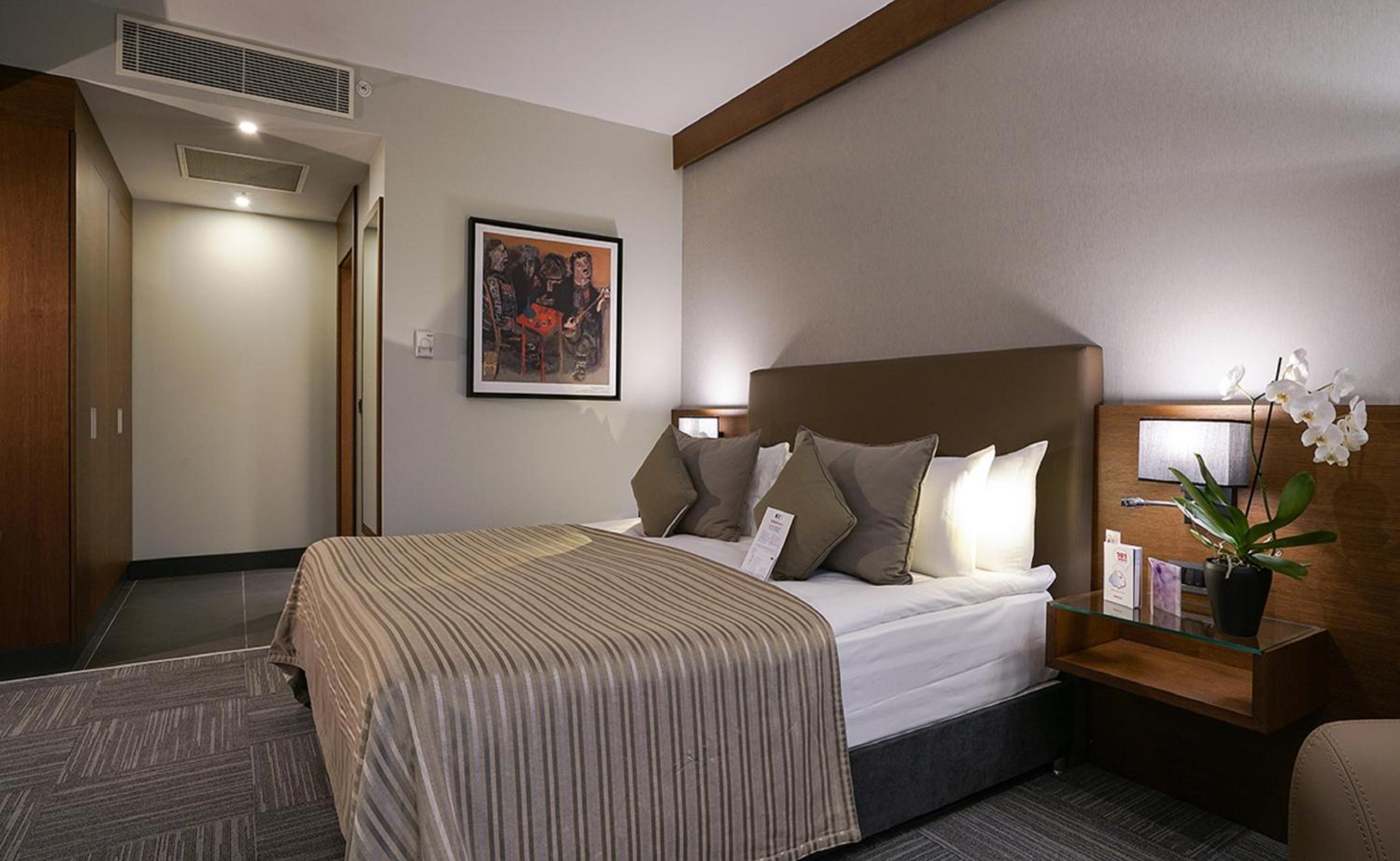 Point Hotel Ankara - Image 5