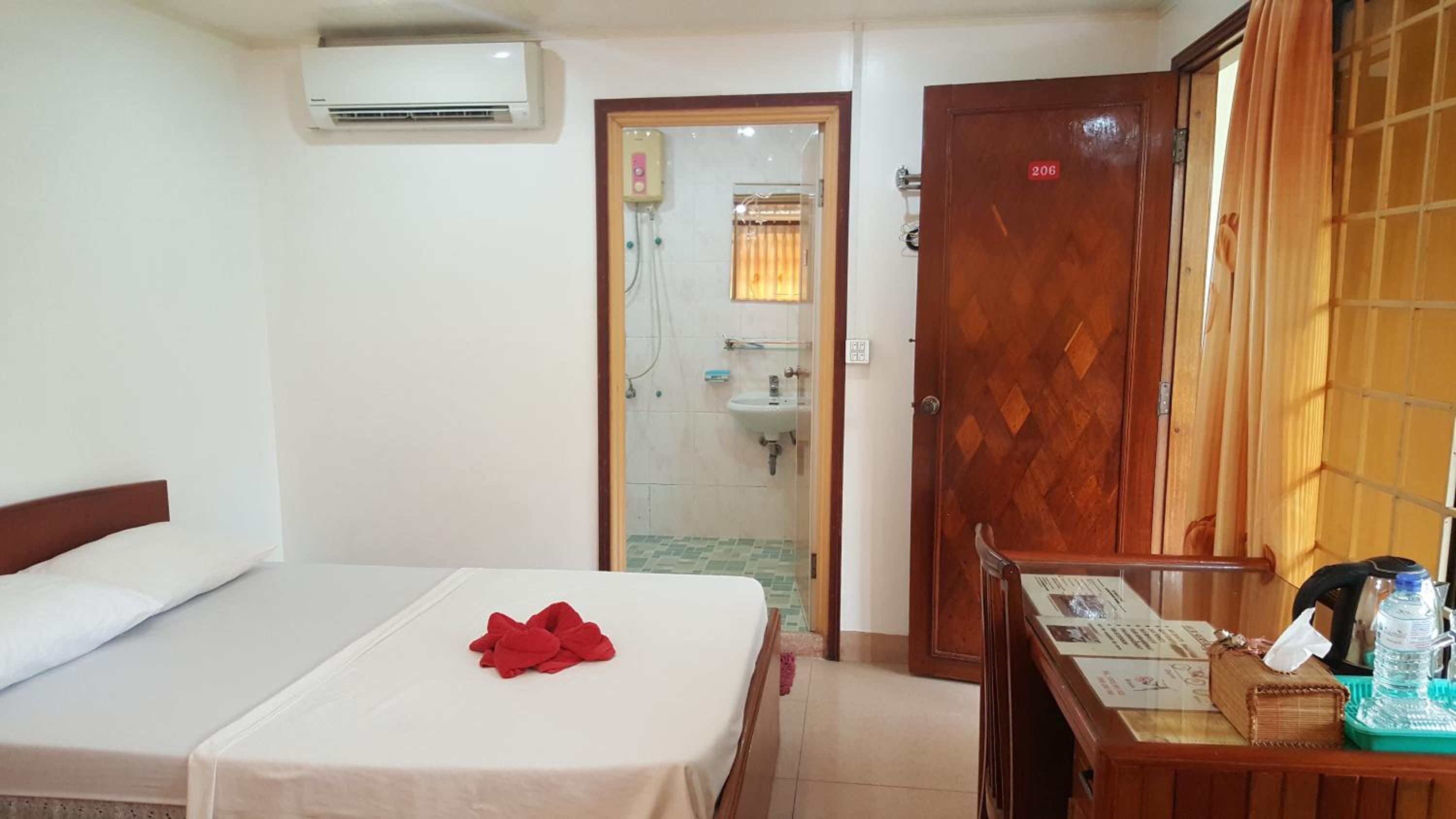 The Bright Lotus Guesthouse