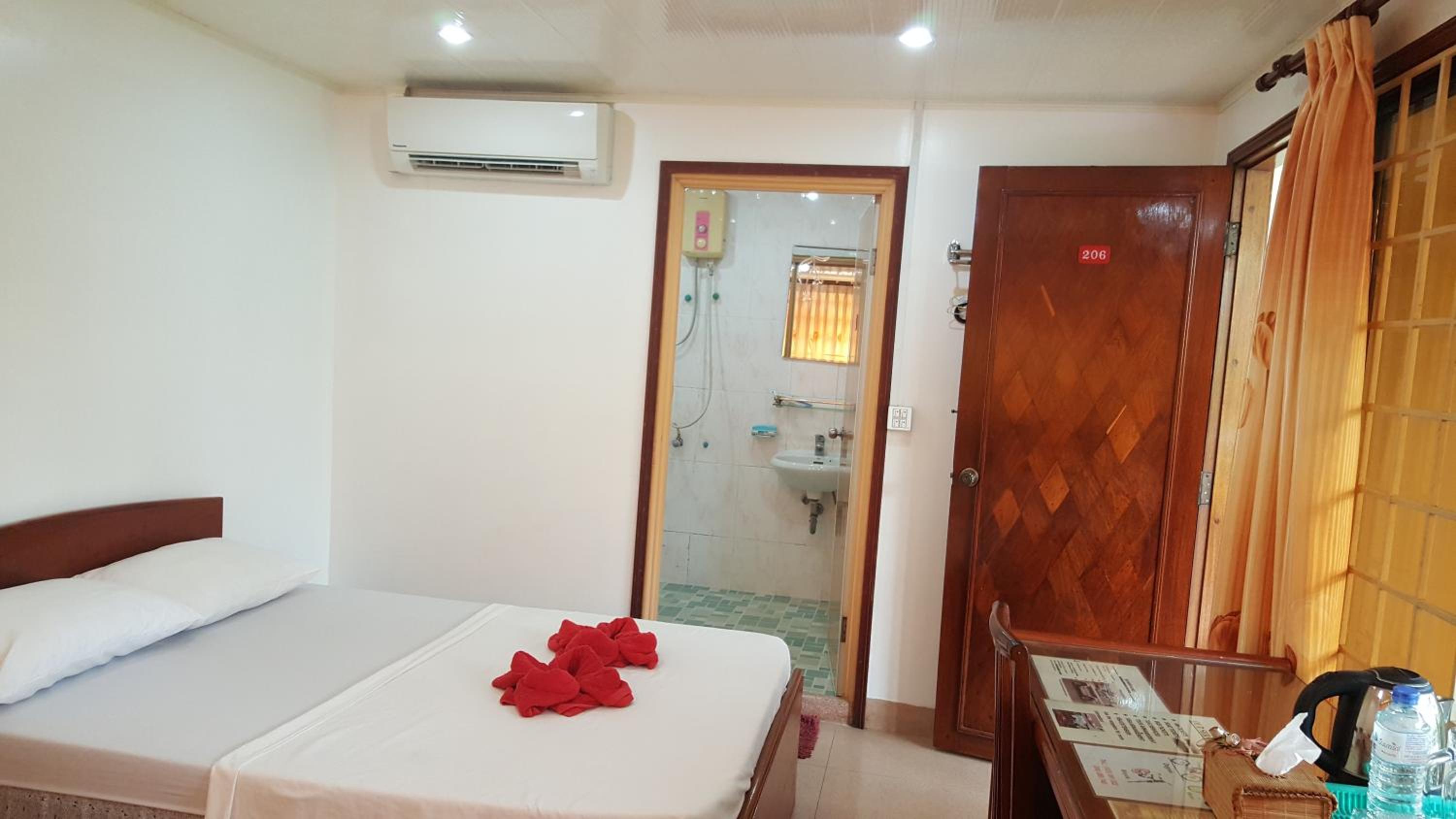 The Bright Lotus Guesthouse