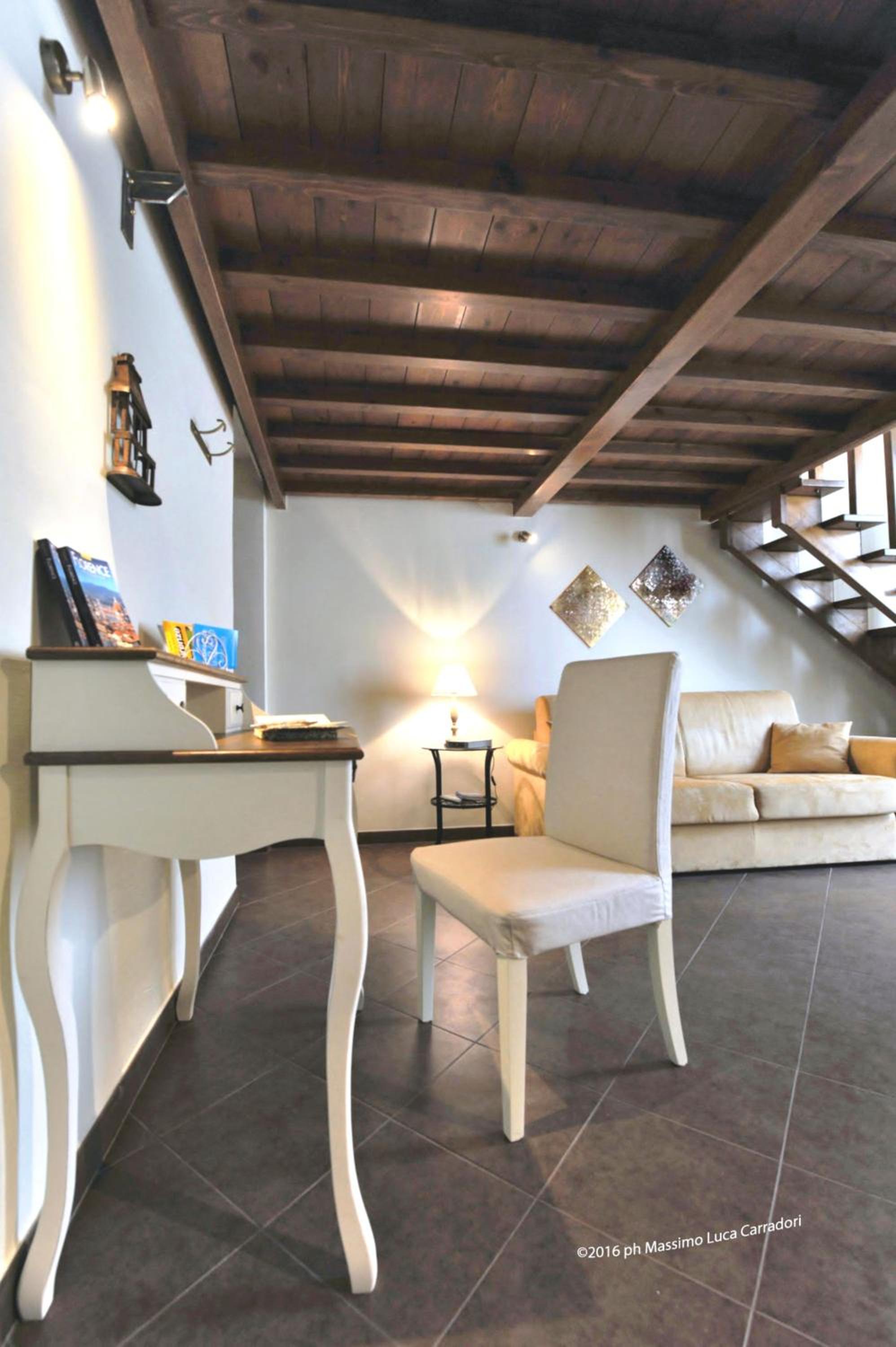 Charming Suite Cavour heart of Florence