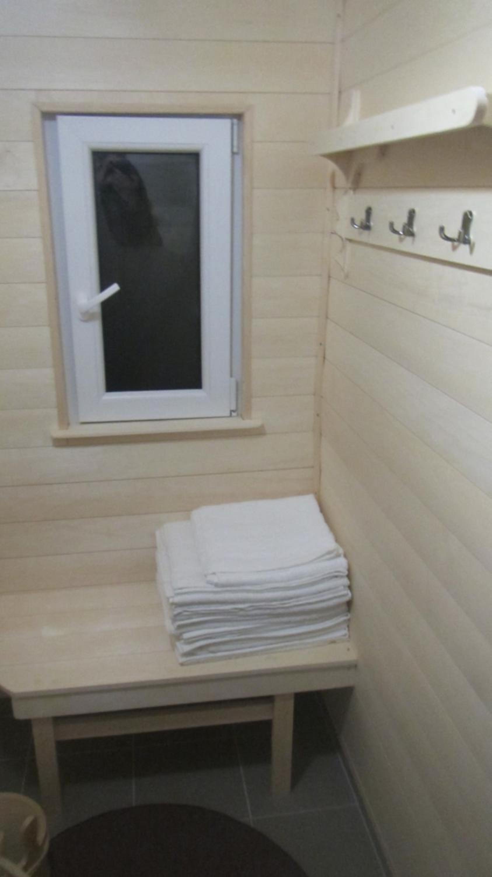 Photo 32