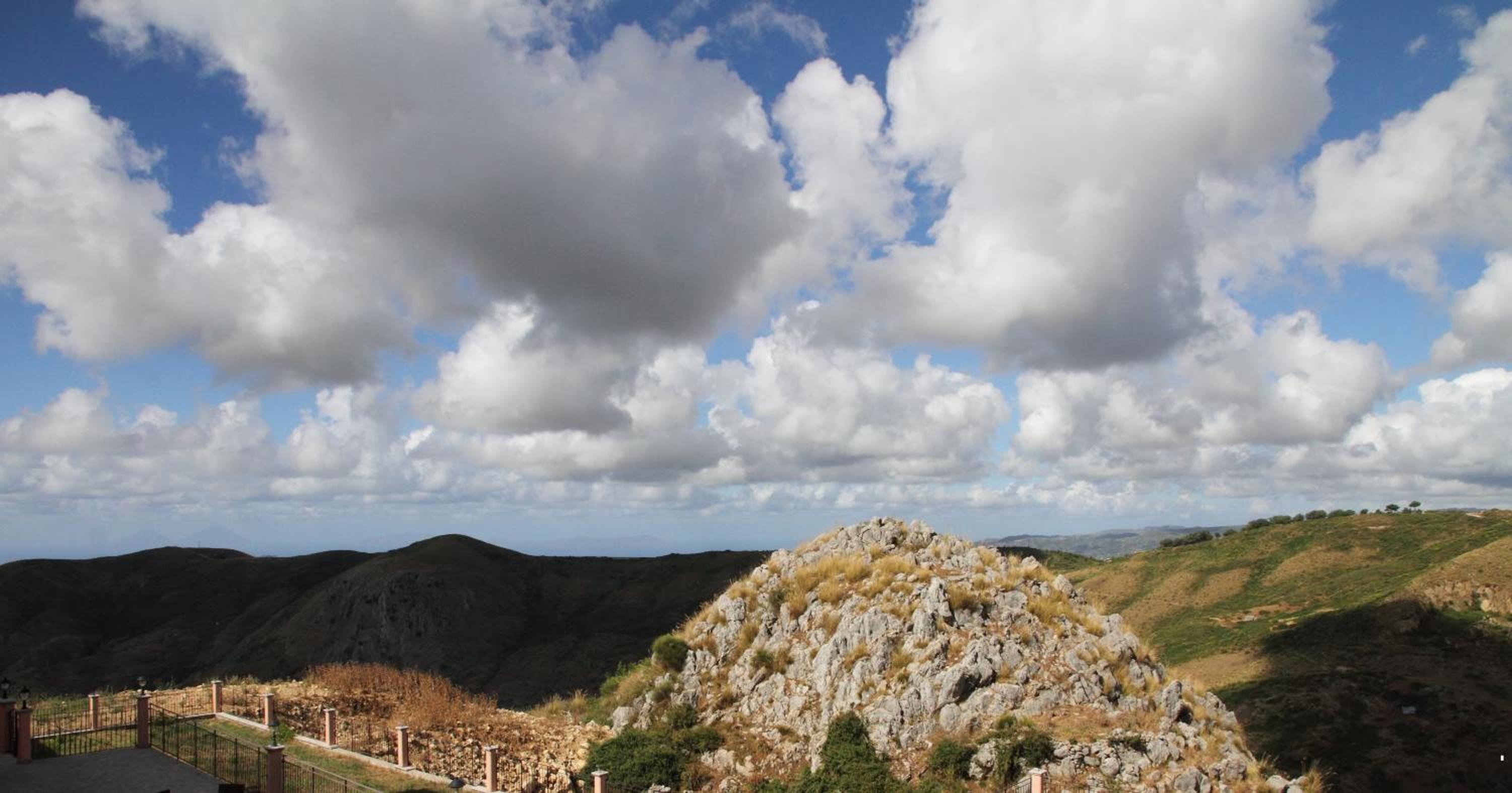 Monte San Giovanni-Nebrodi Rooms view 4