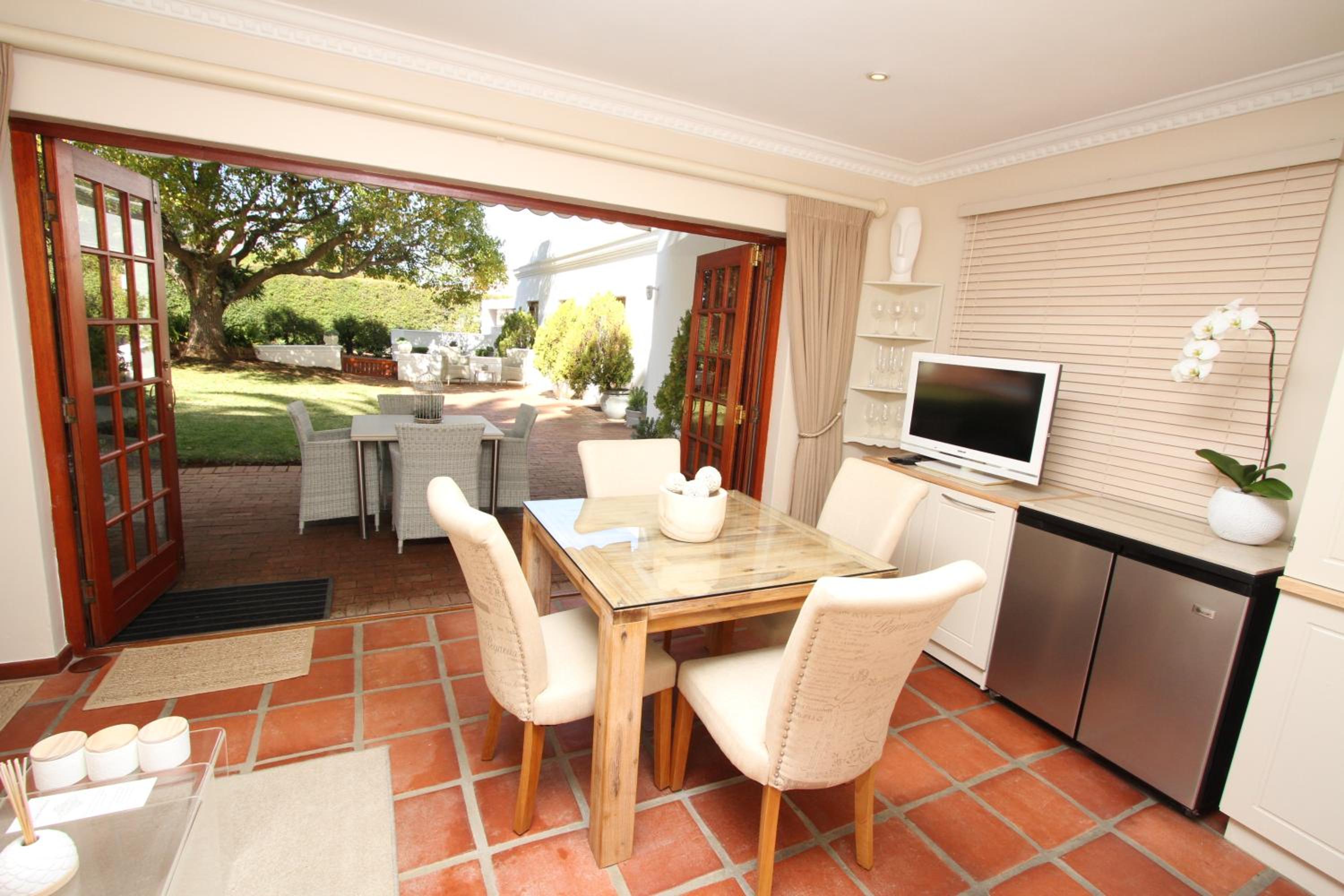 Constantia Garden Suites