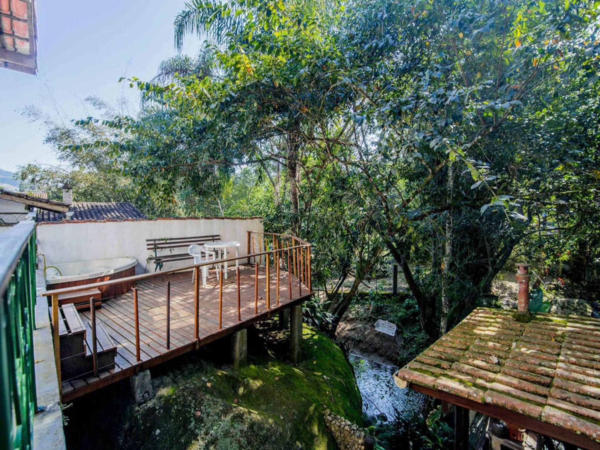 Ilha House Suítes