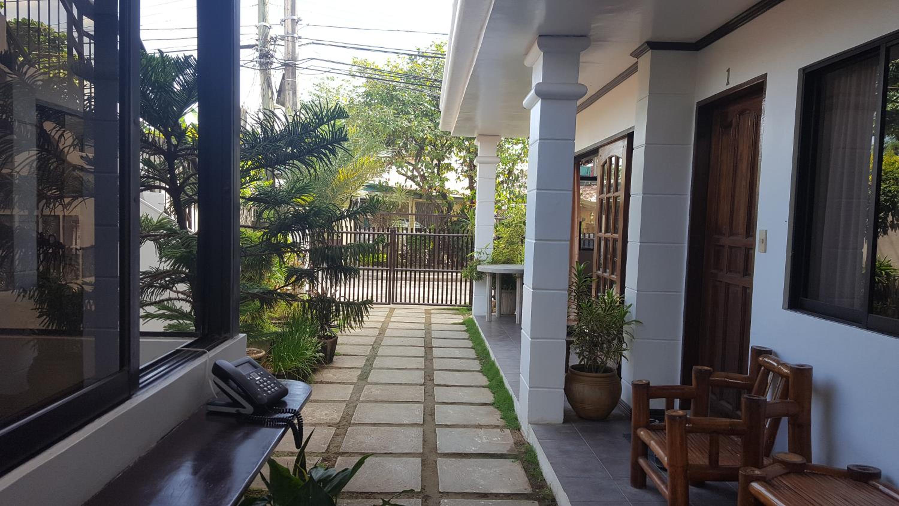 Residencia Lourdes view 4