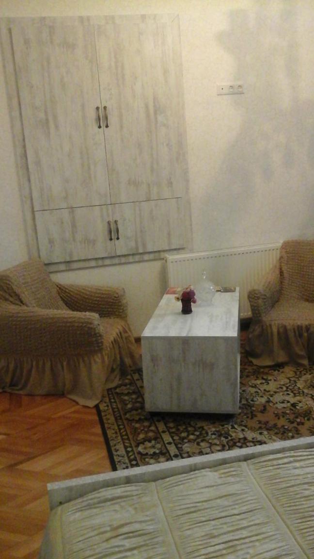 Photo 33