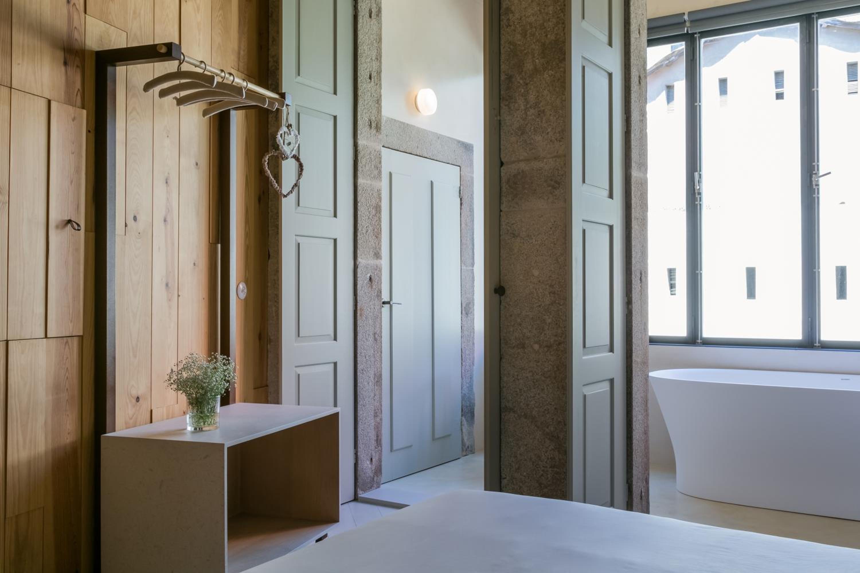 Armazém Luxury Housing- Architectural & Design Hotel