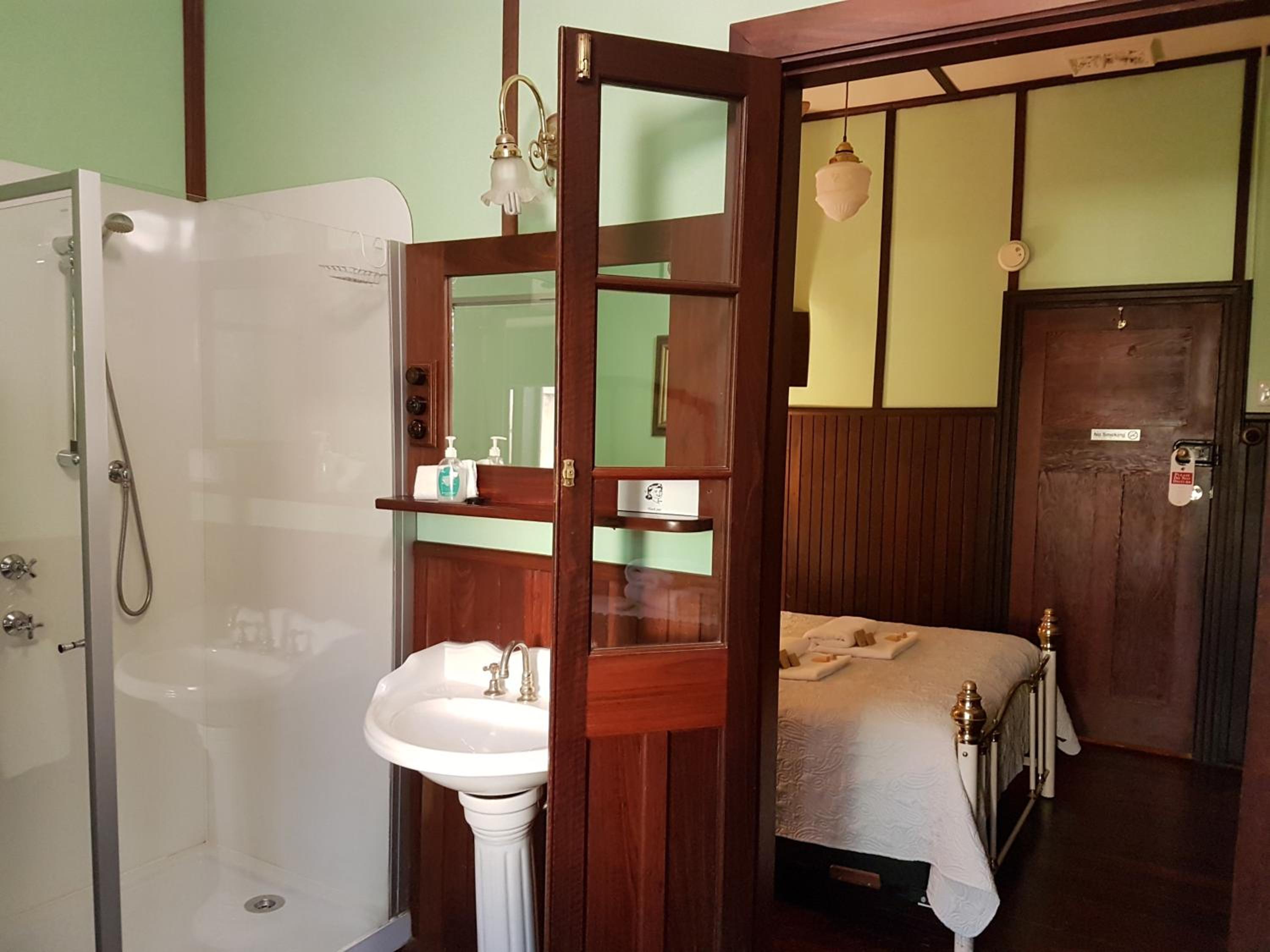 Bridgefield Guest House