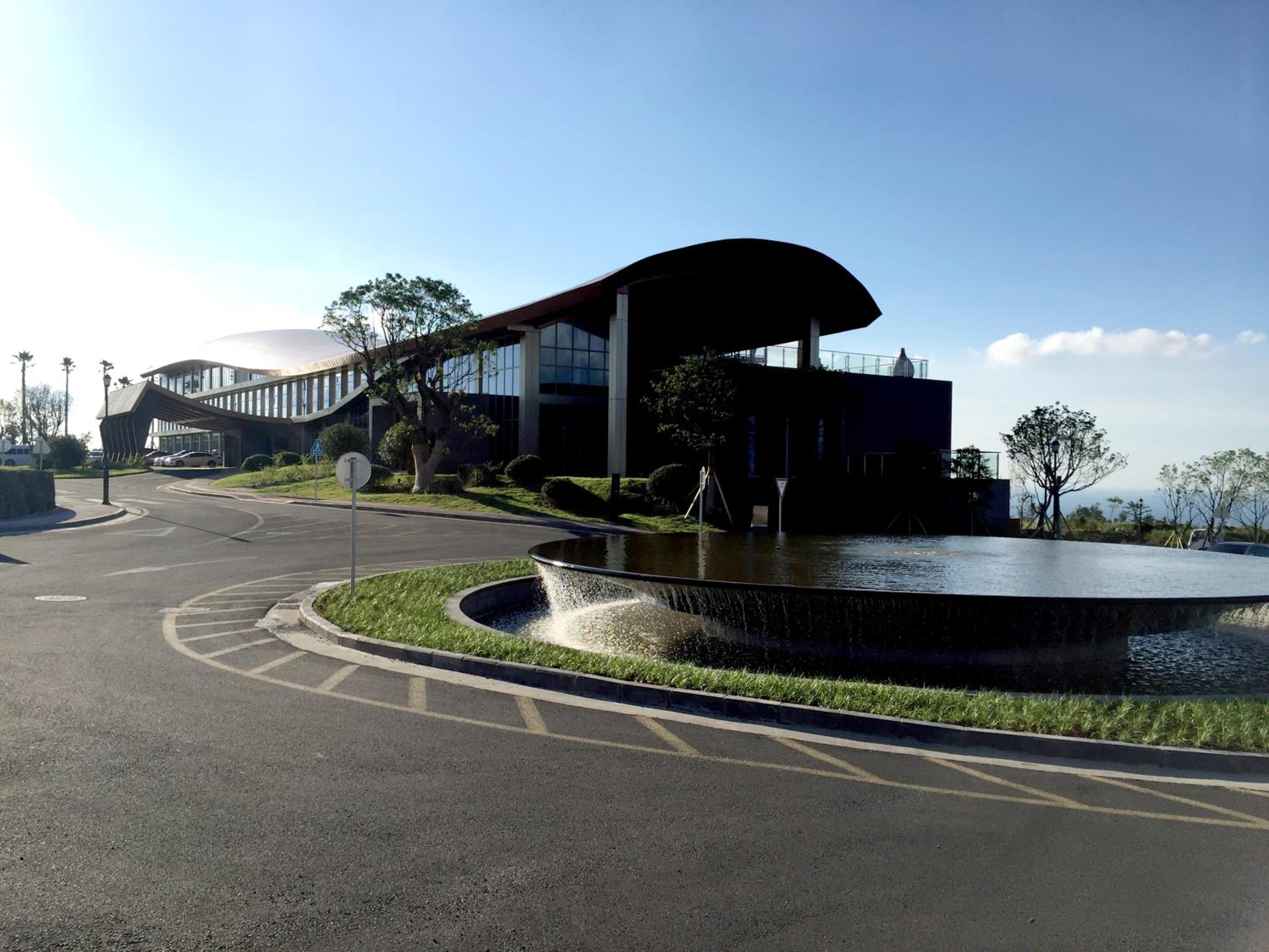 Camphortree Hotel and Resort