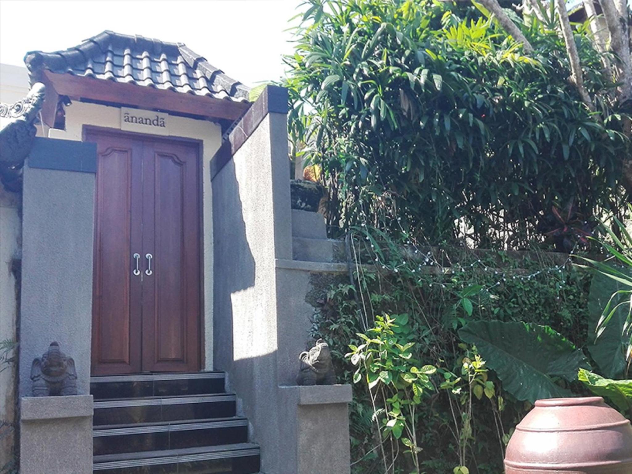 Villa Nirvana