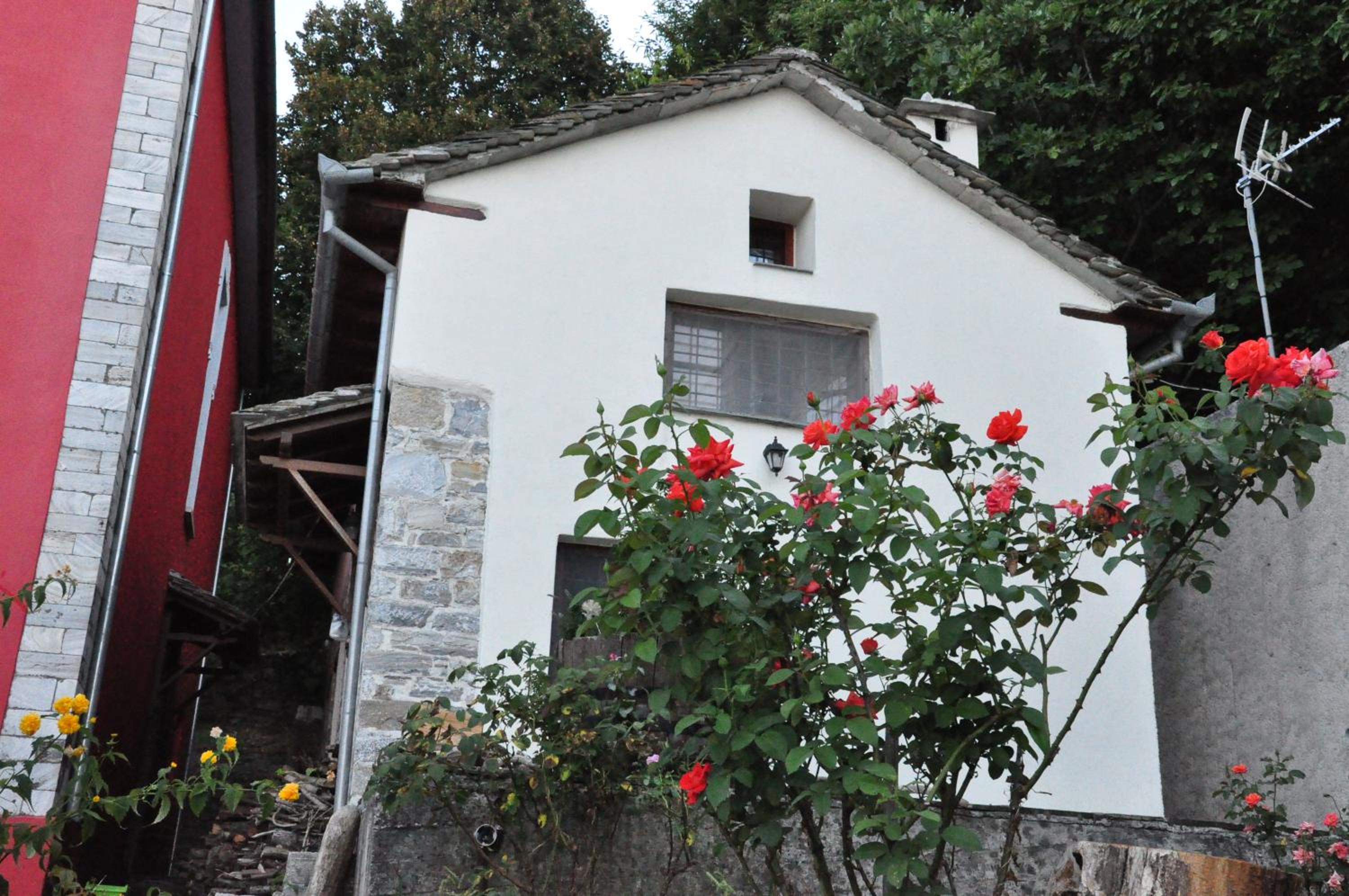 Red Villa's Guesthouse view 5
