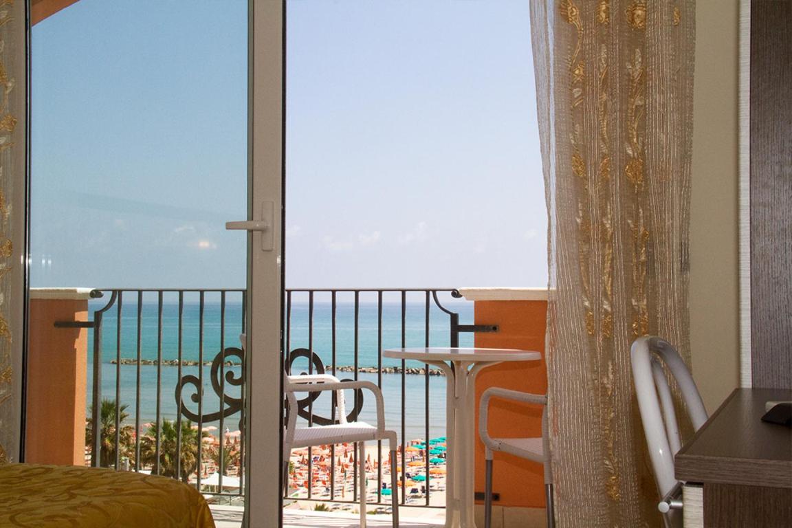 Hotel Cristall, photo 14