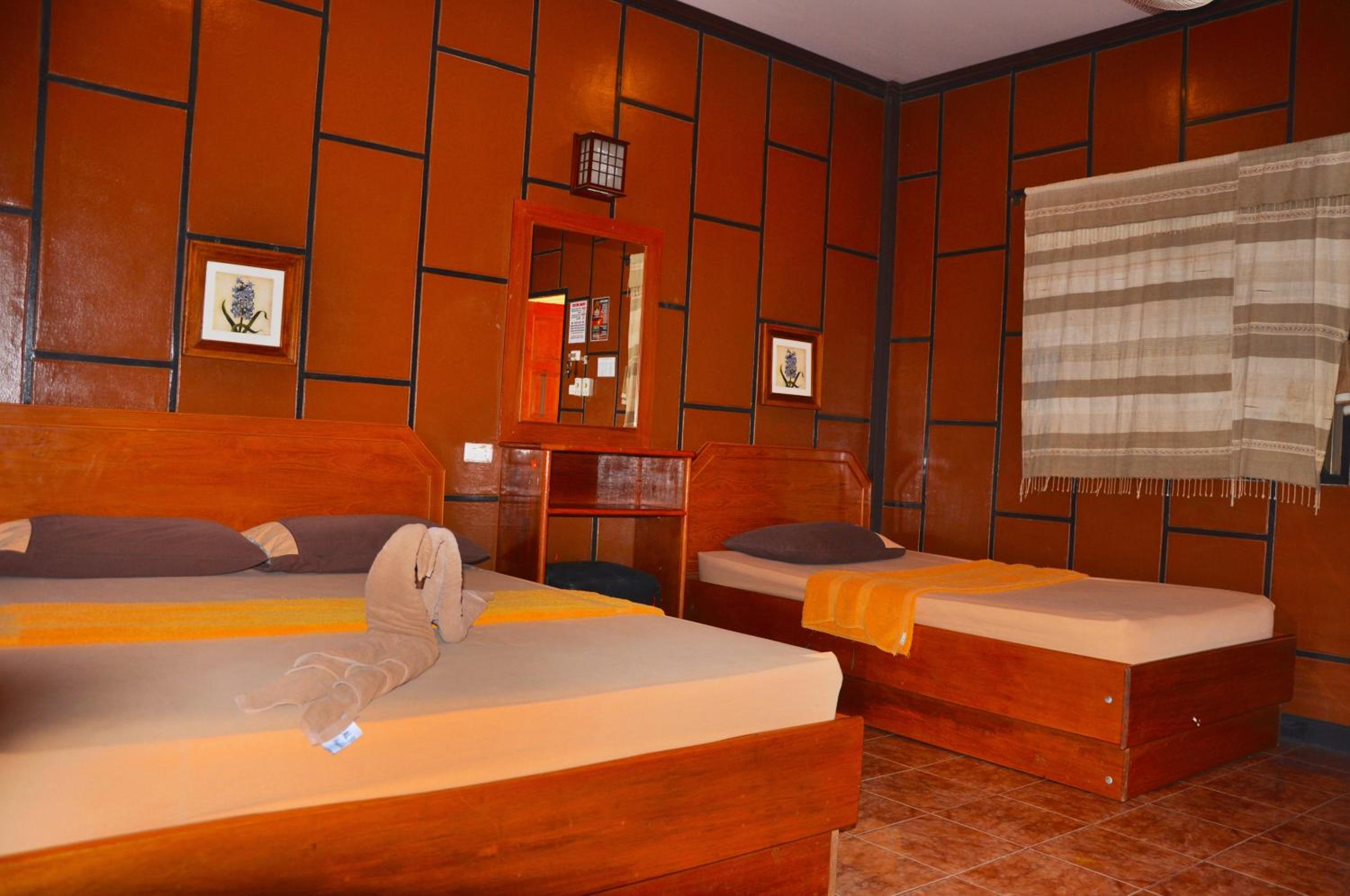 Coral Resort & Bungalows