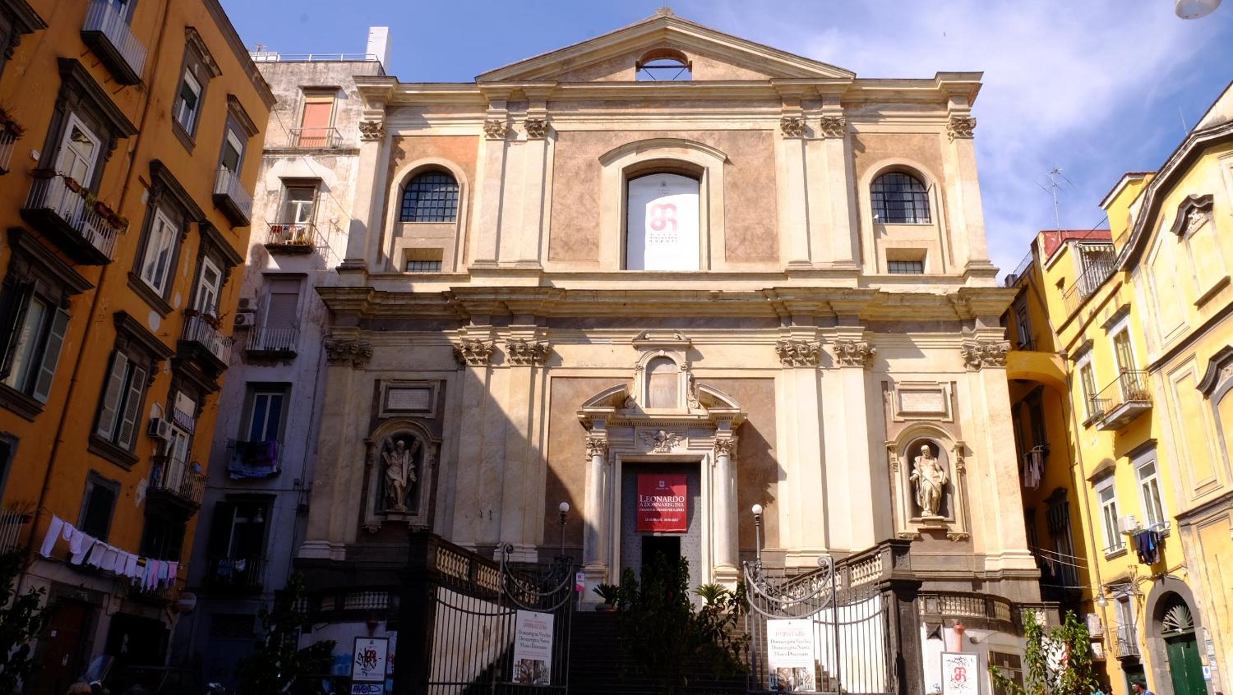 Domus Donnaregina Apartments