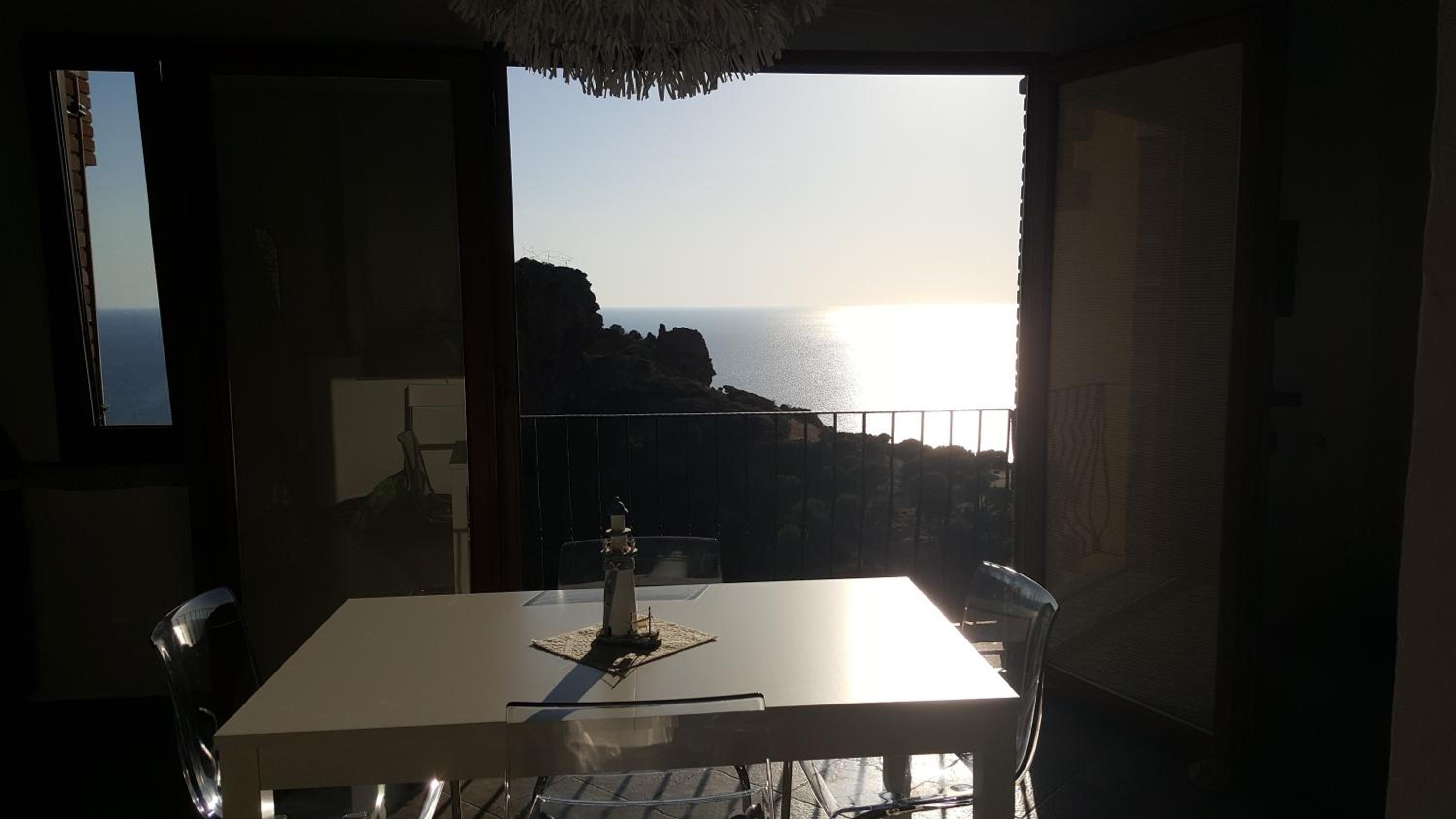 A Strapiombo sul Mare Tanca Piras view 5