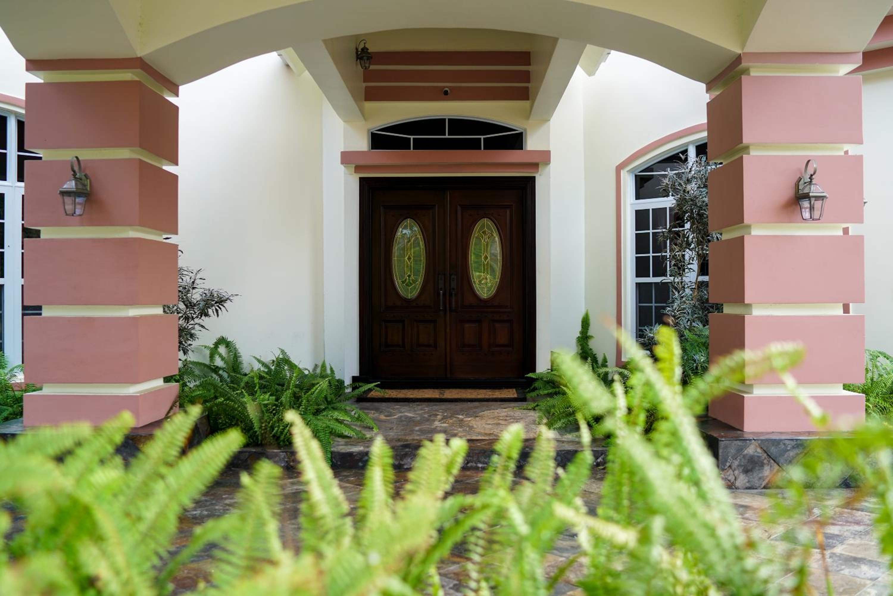 Villa Dora Mae