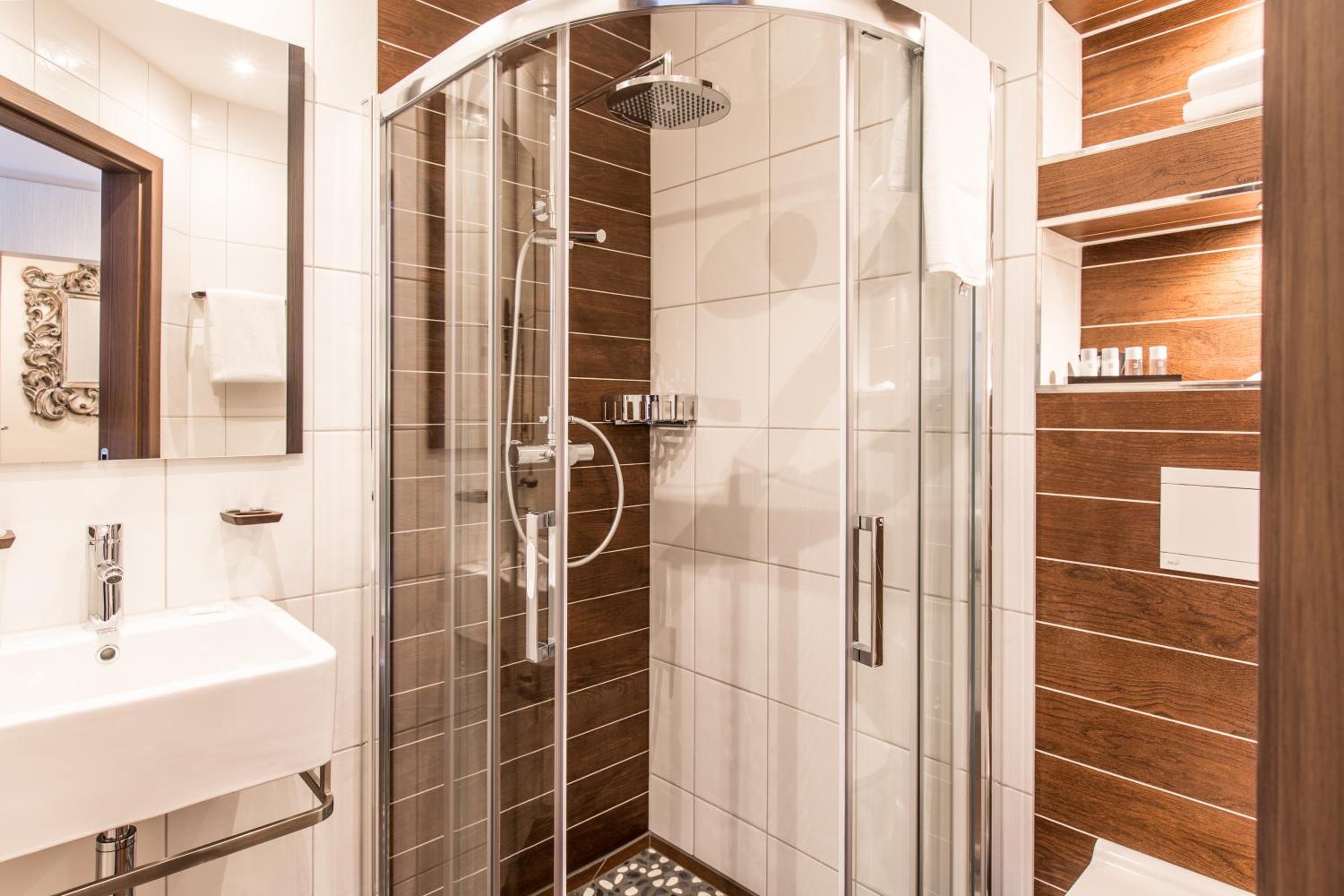 Adelhoff - Property Image 33
