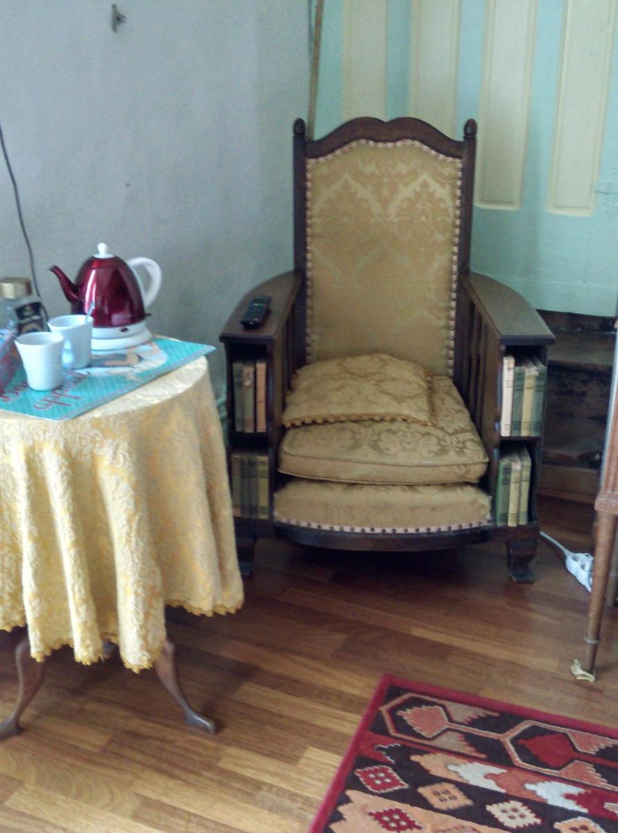 Photo 8