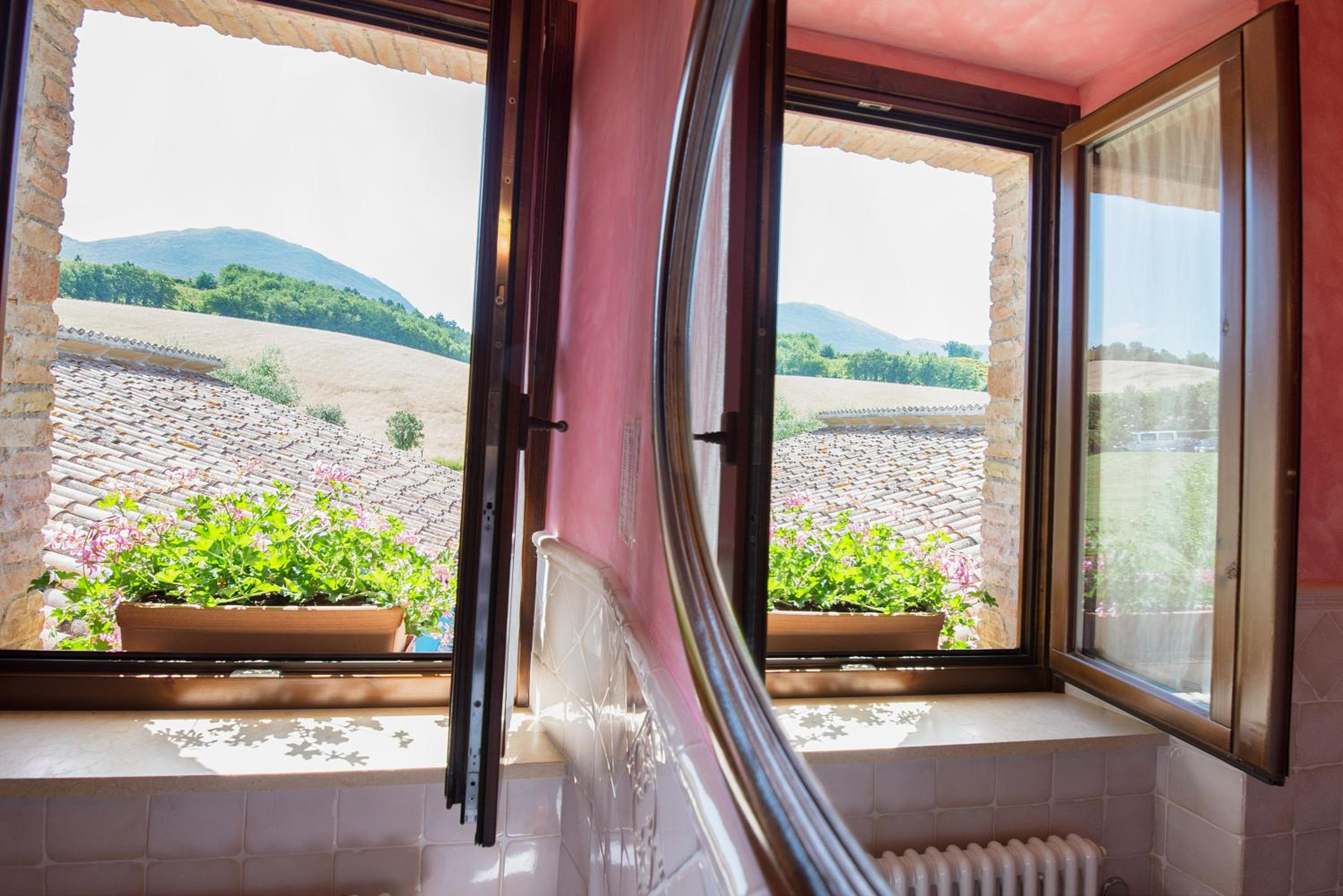 Le Calvie, country house view 5