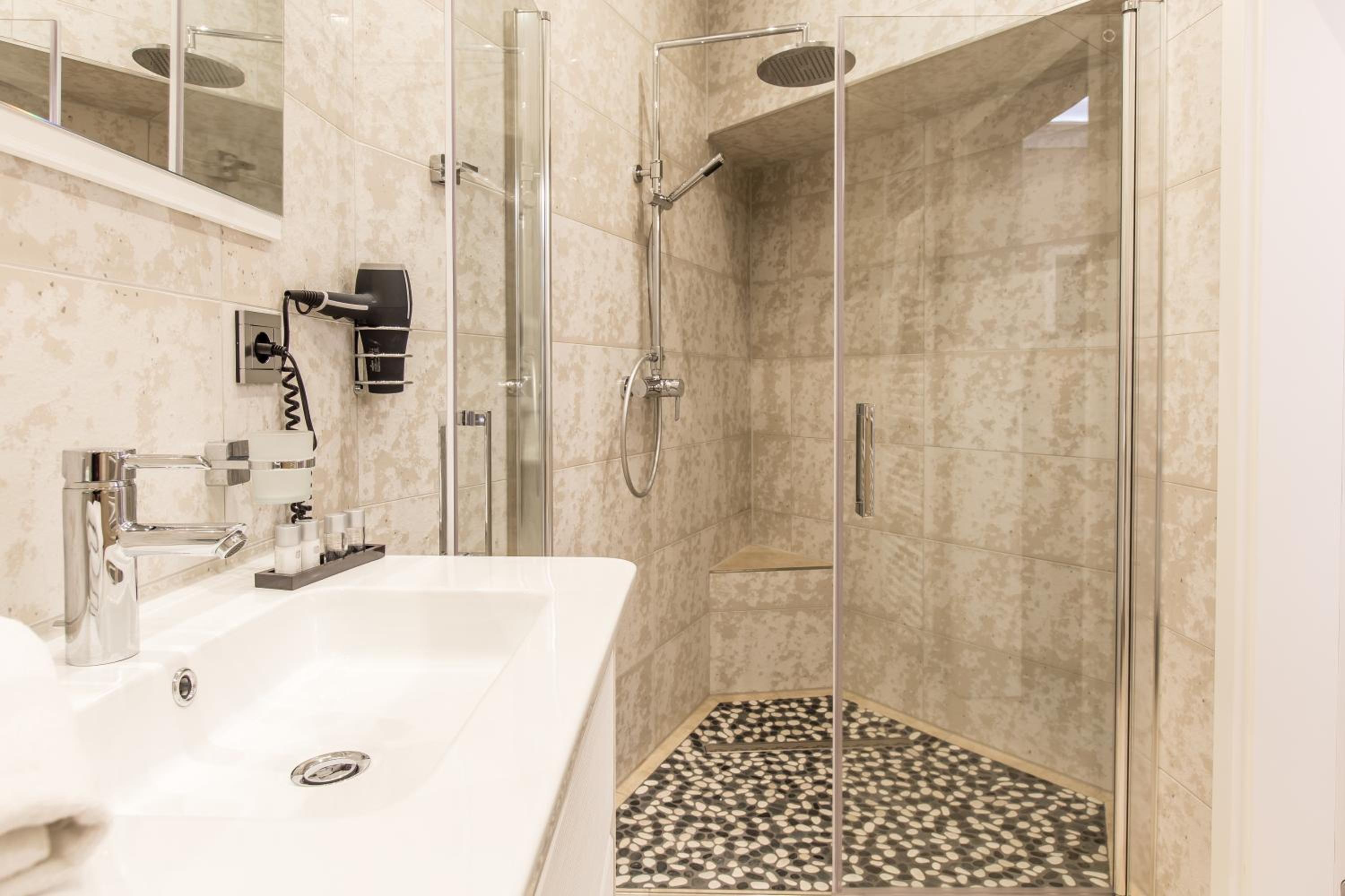 Adelhoff - Property Image 30