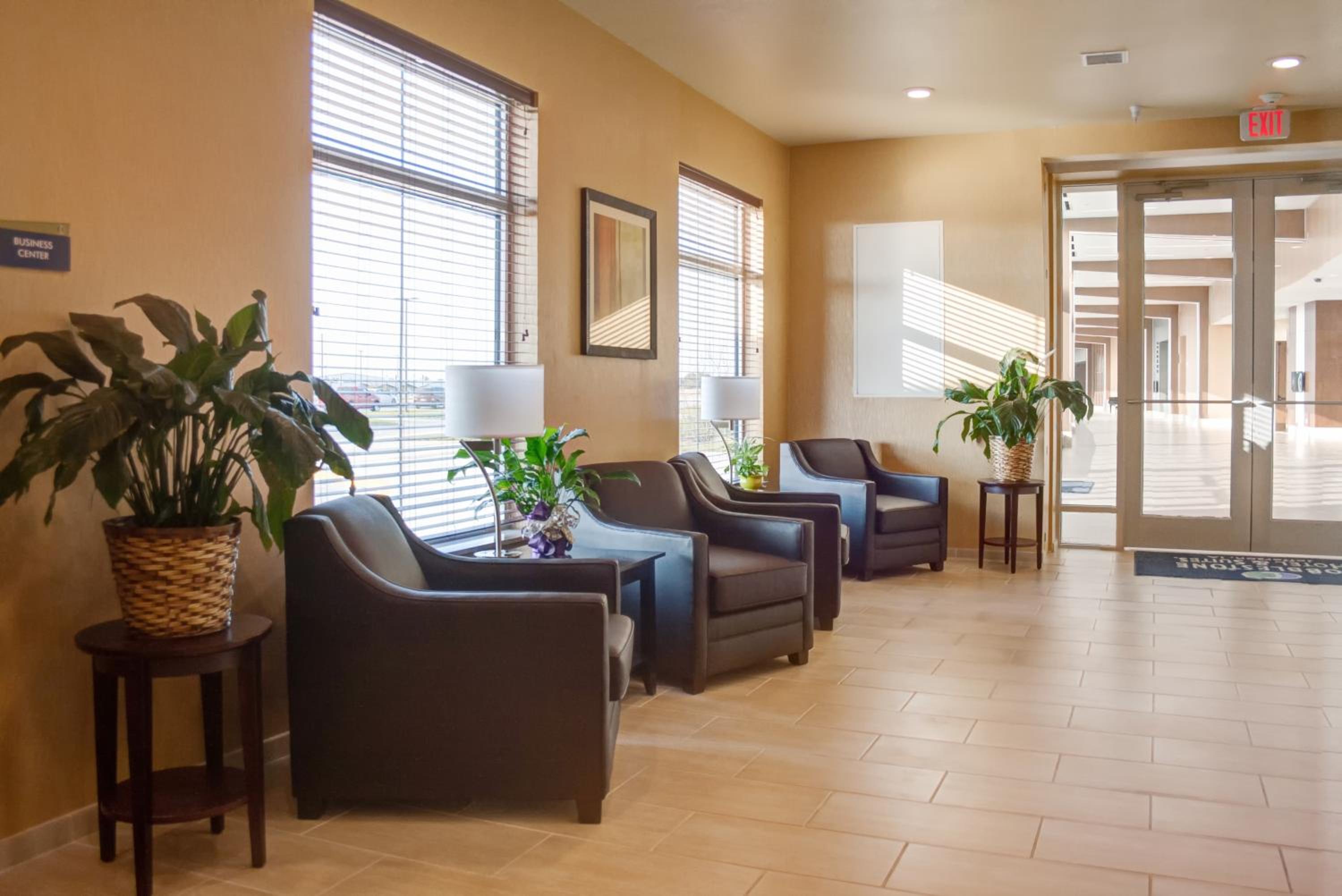 Cobblestone Hotel and Suites - Jefferson - Property Image 25