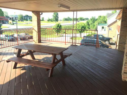 Americas Inn Bardstown, photo 23