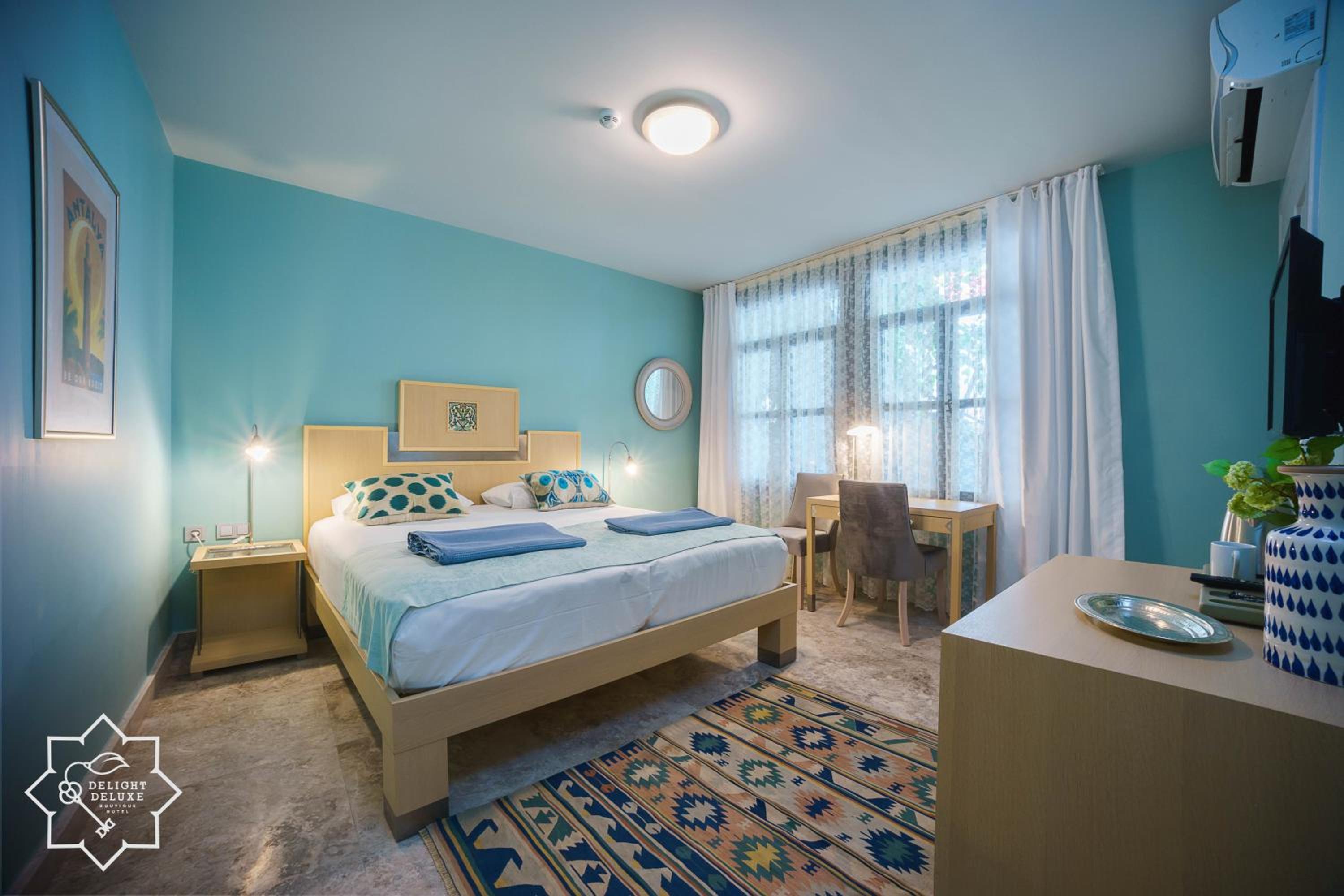 Delight Deluxe Hotel - Image 19