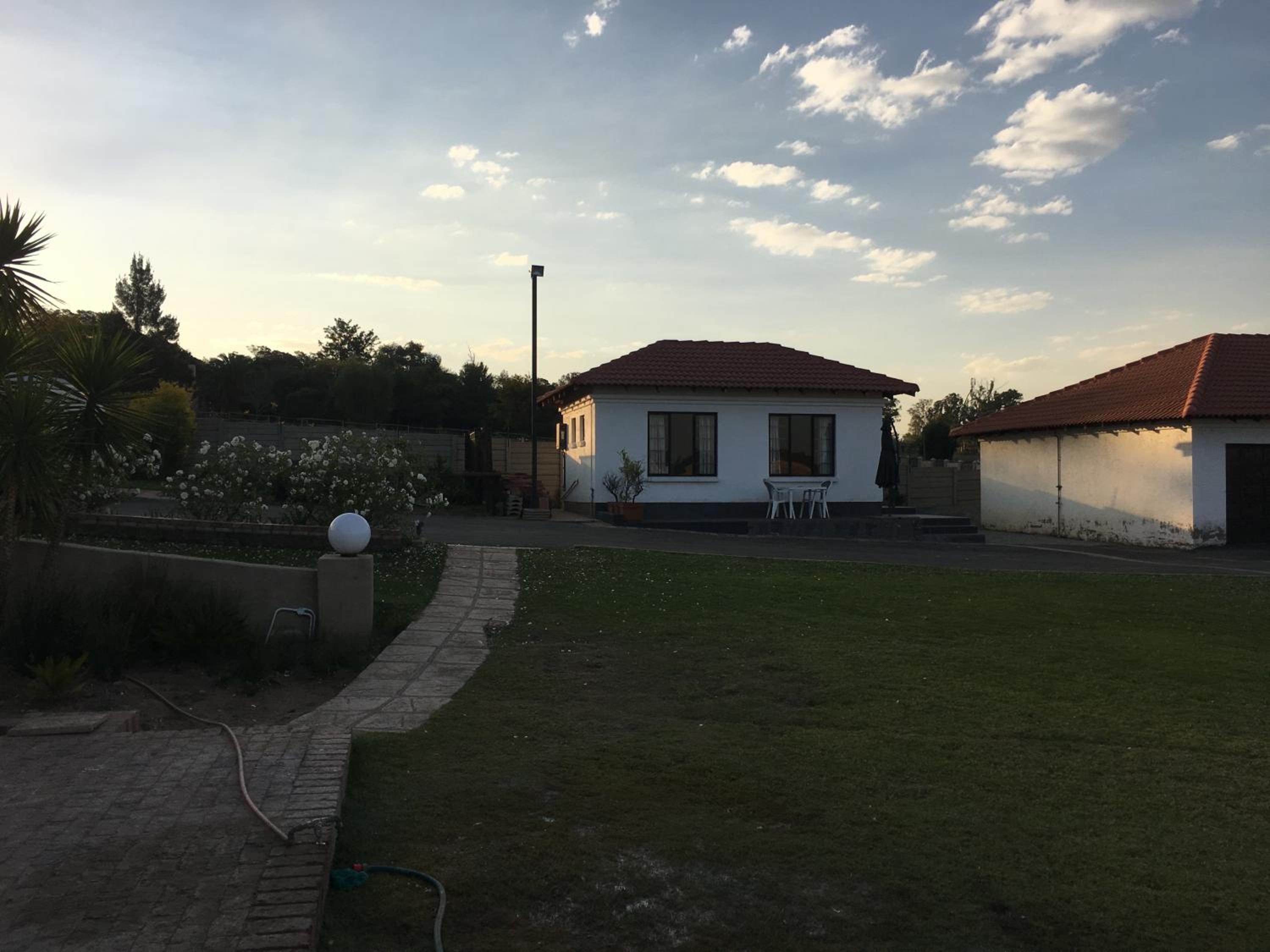 Photo 51