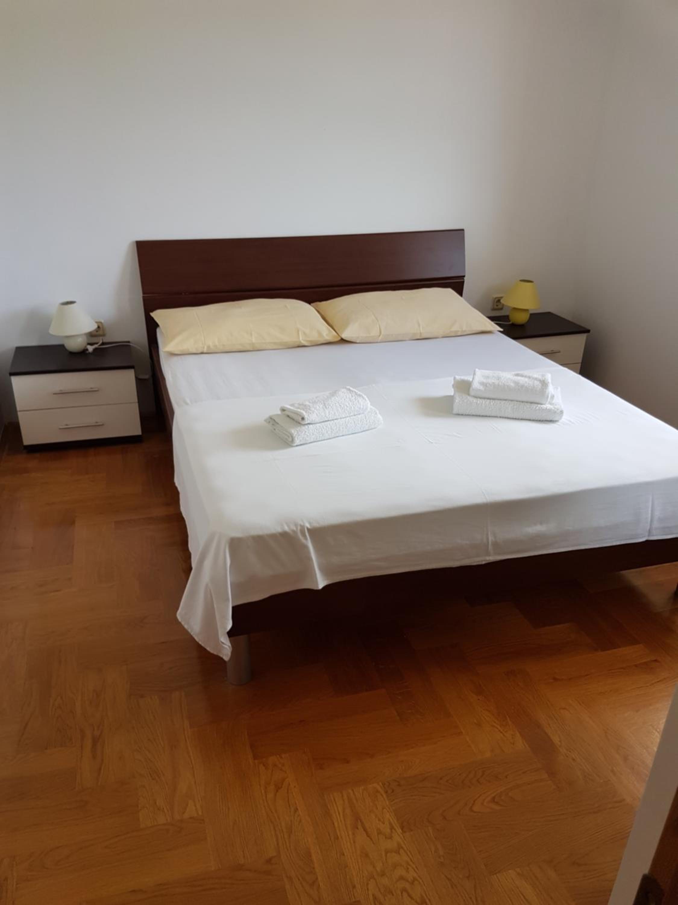 Apartments Dunja Malinska