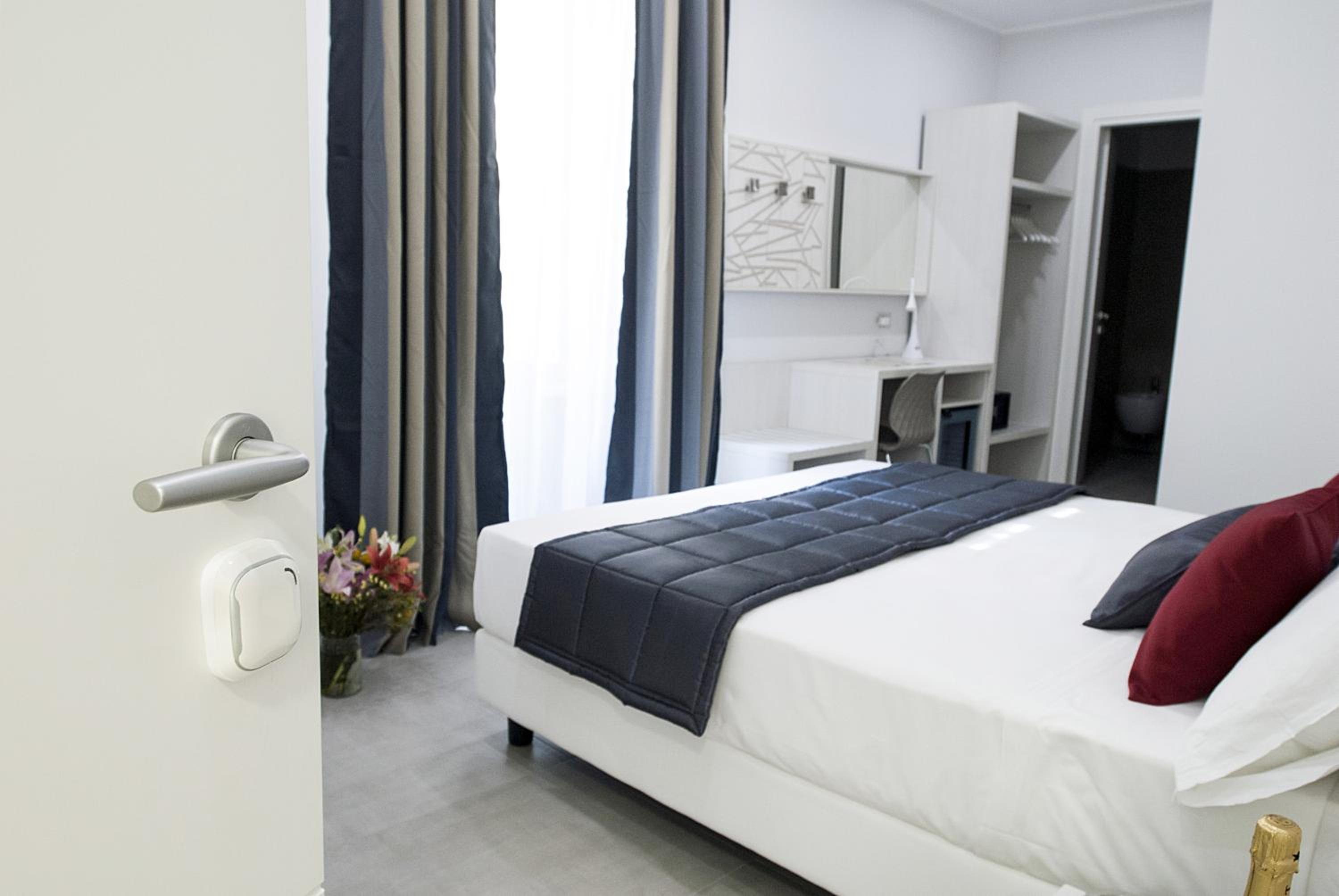 Merulana Holidays