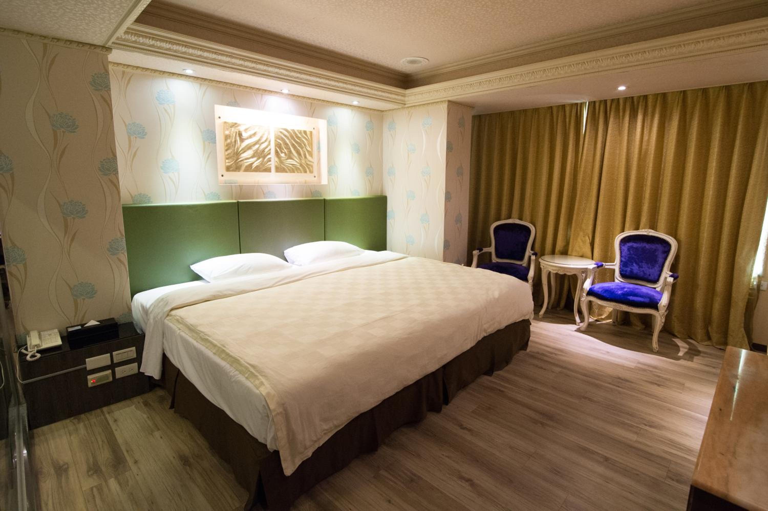 Mila Hotel