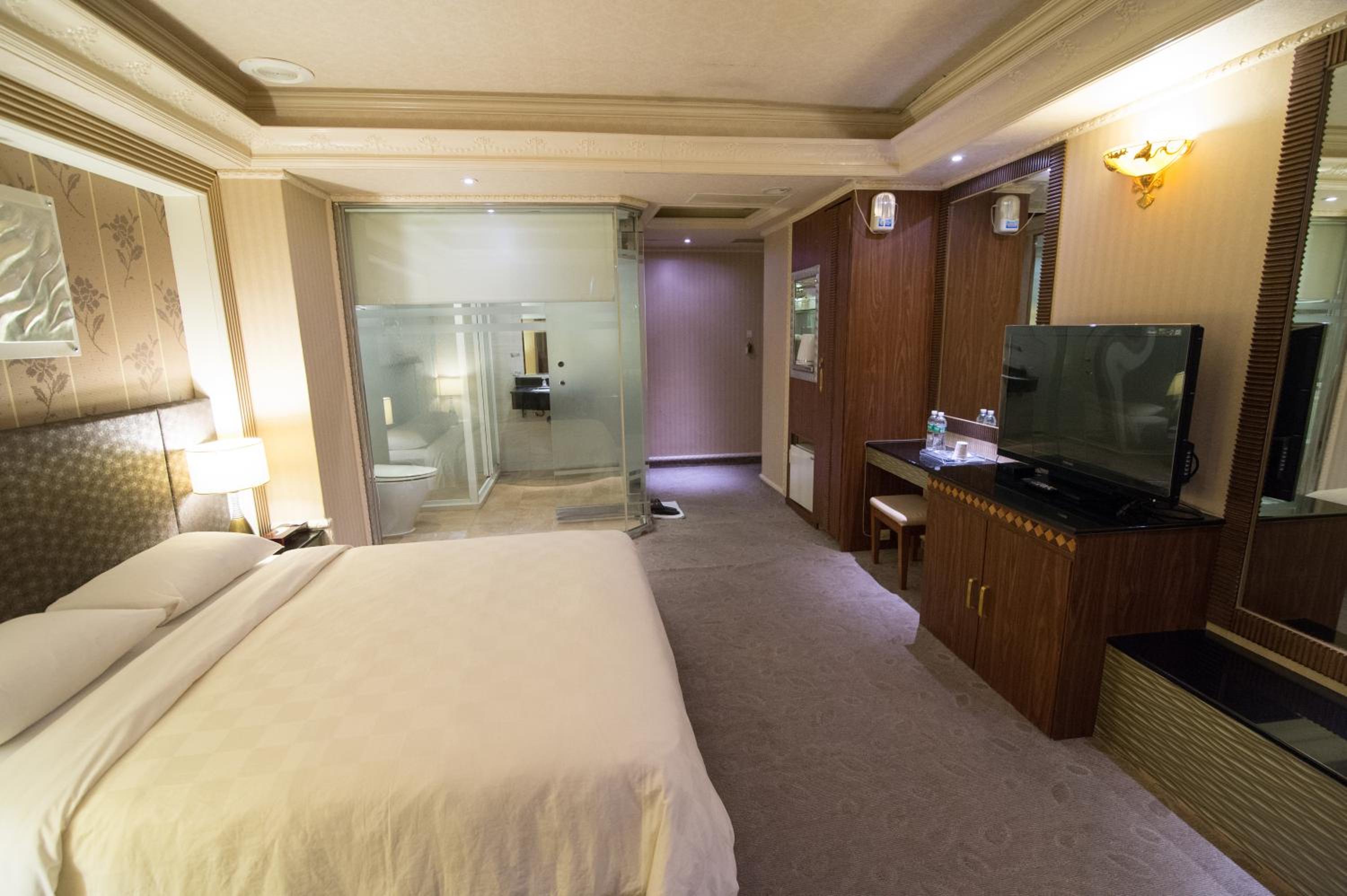 Mila Hotel