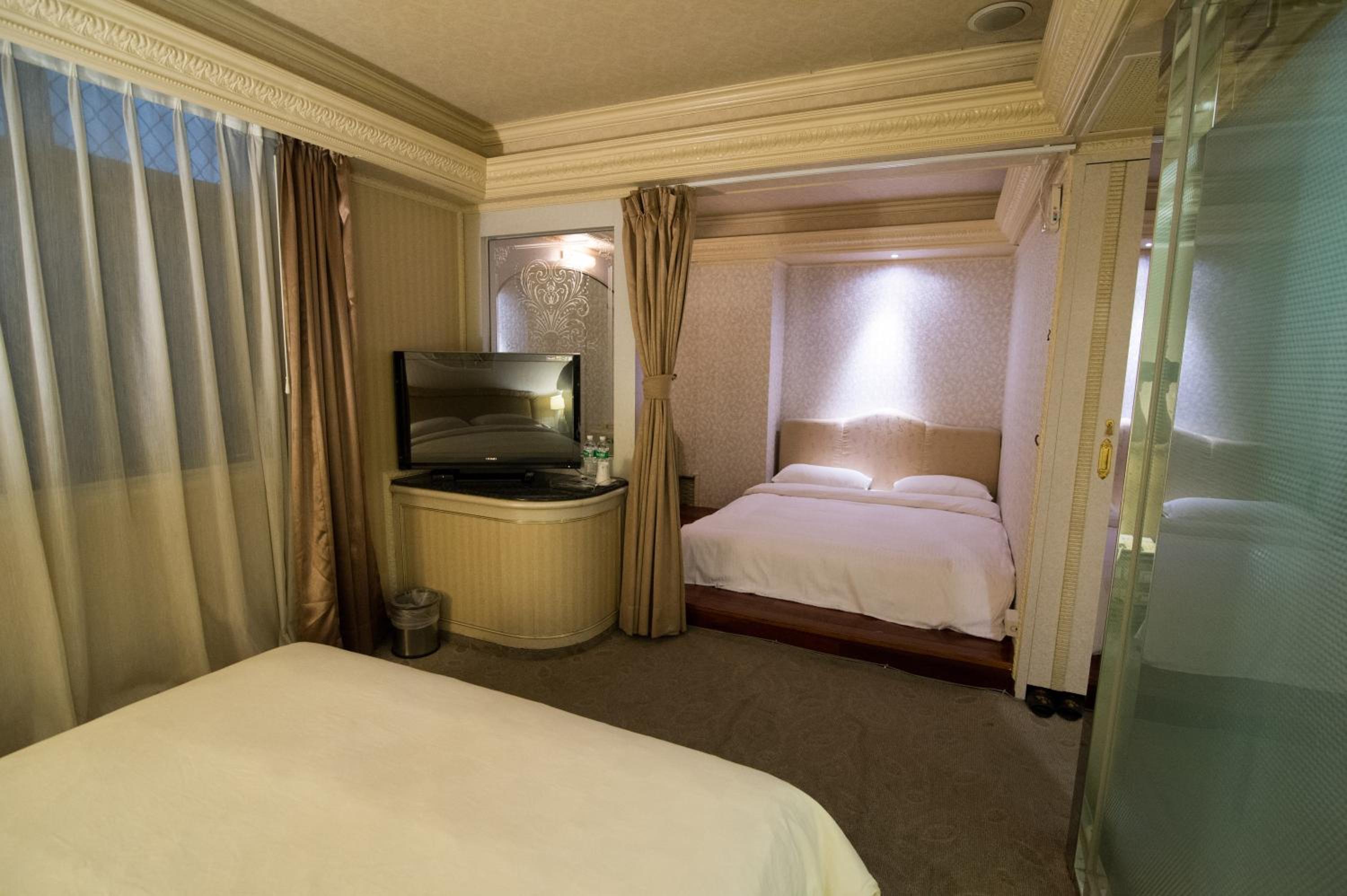 Mila Hotel