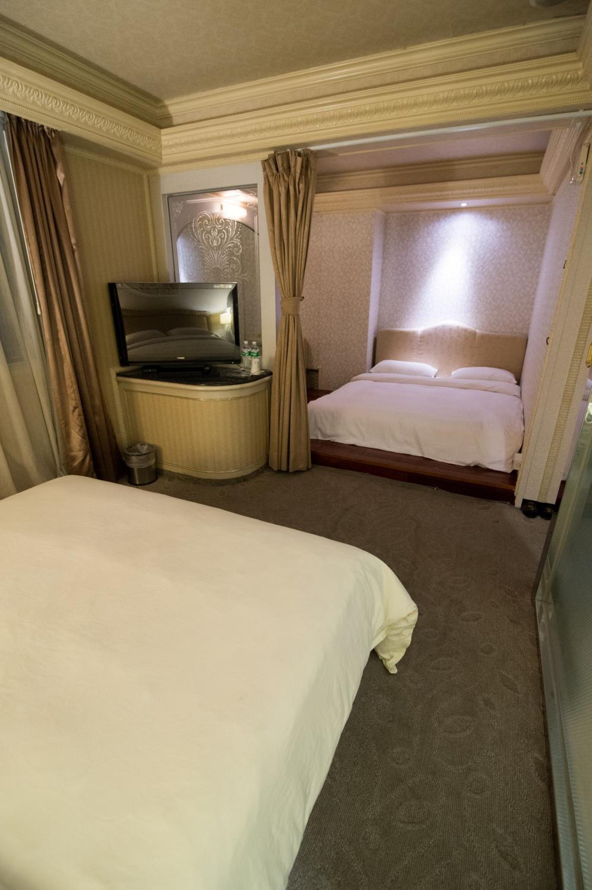 Mila Hotel