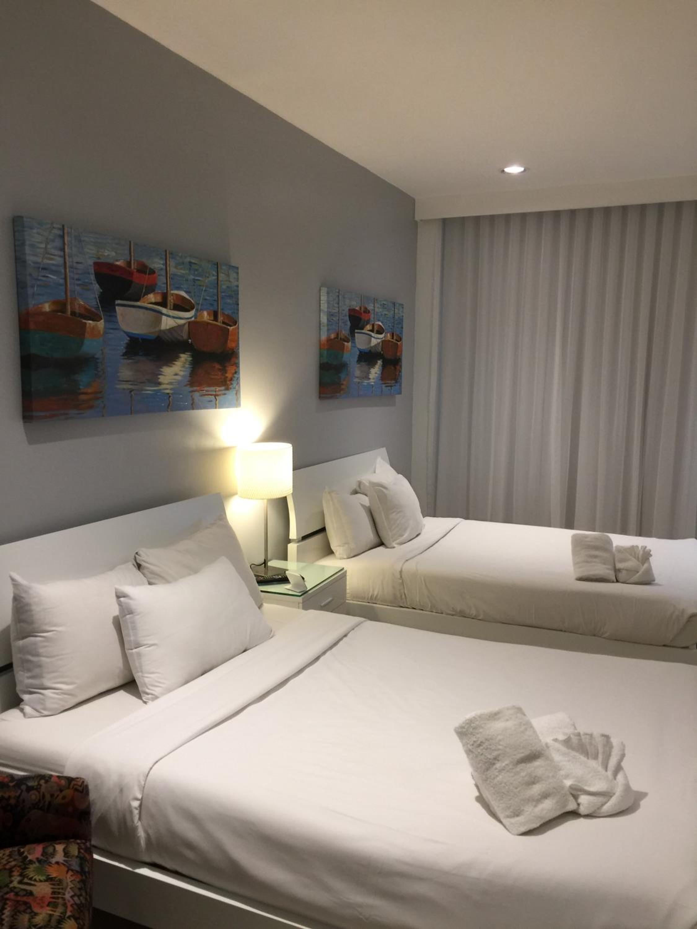 Ocean Front Units at Miami Beach