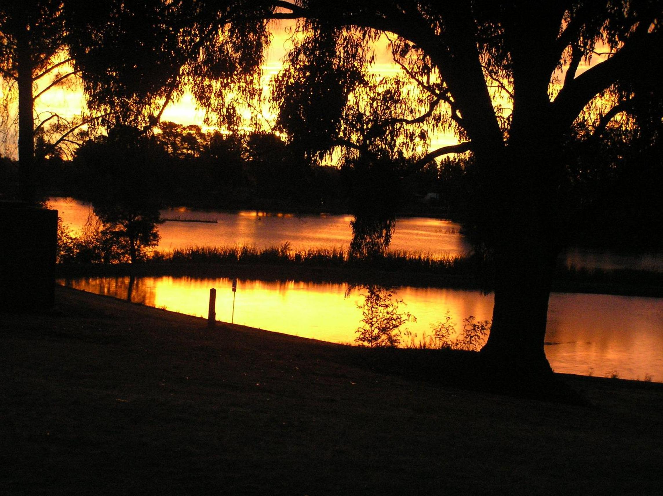 Beechworth Lake Sambell Caravan Park