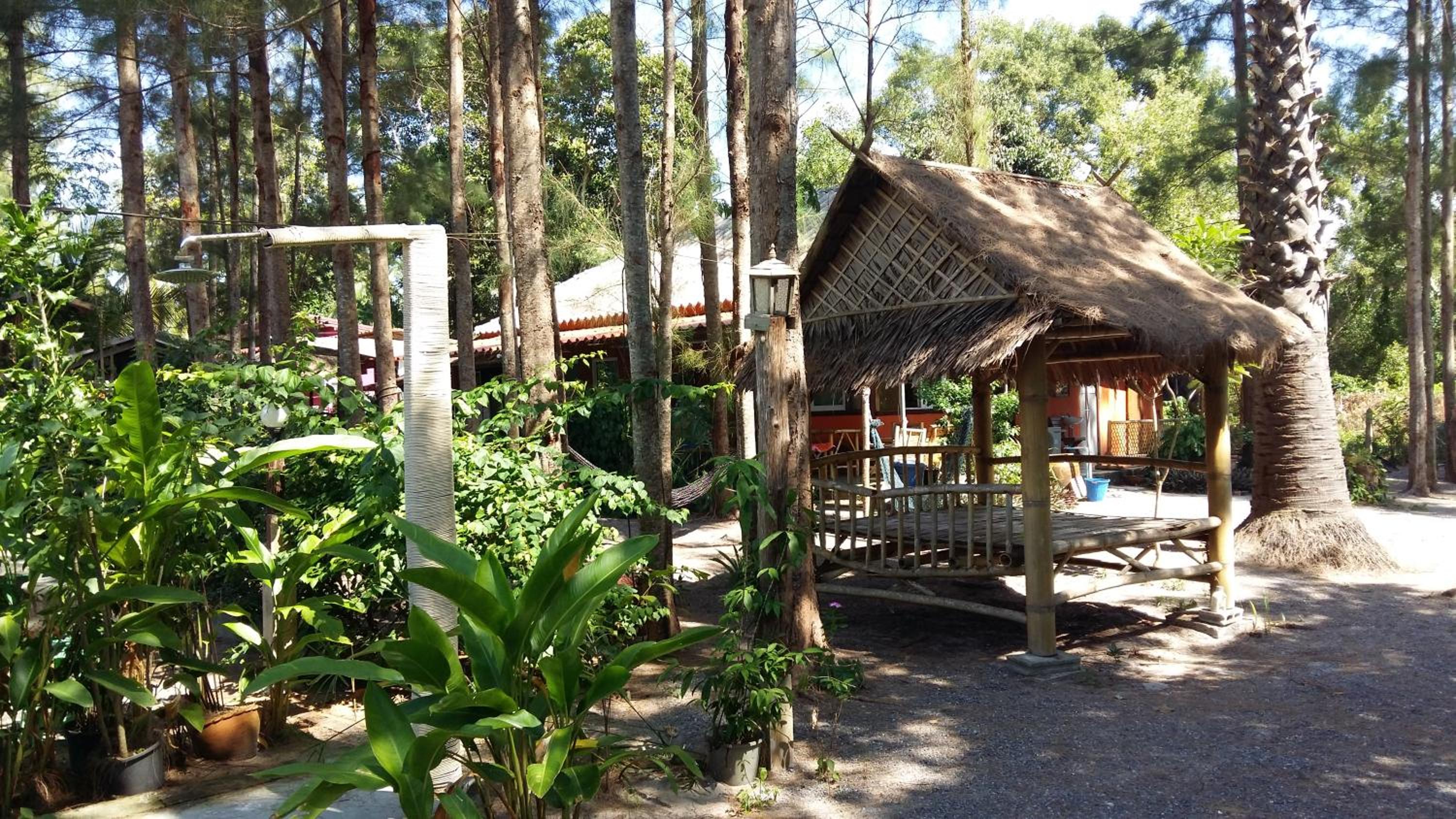 บ้านสนมณีโฮมสเตย์ Bansonmanee Homestay