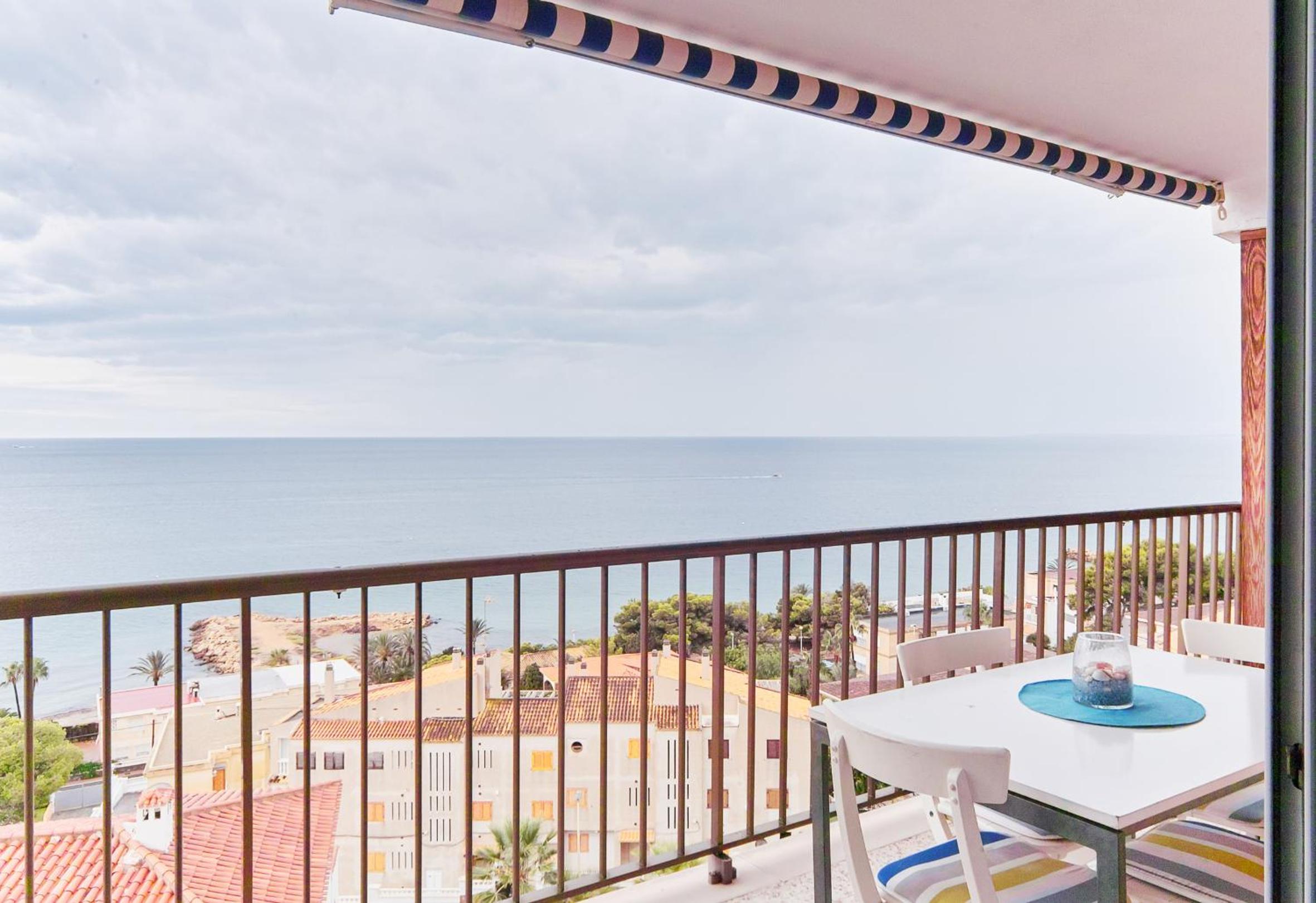 Relax and sun view 3