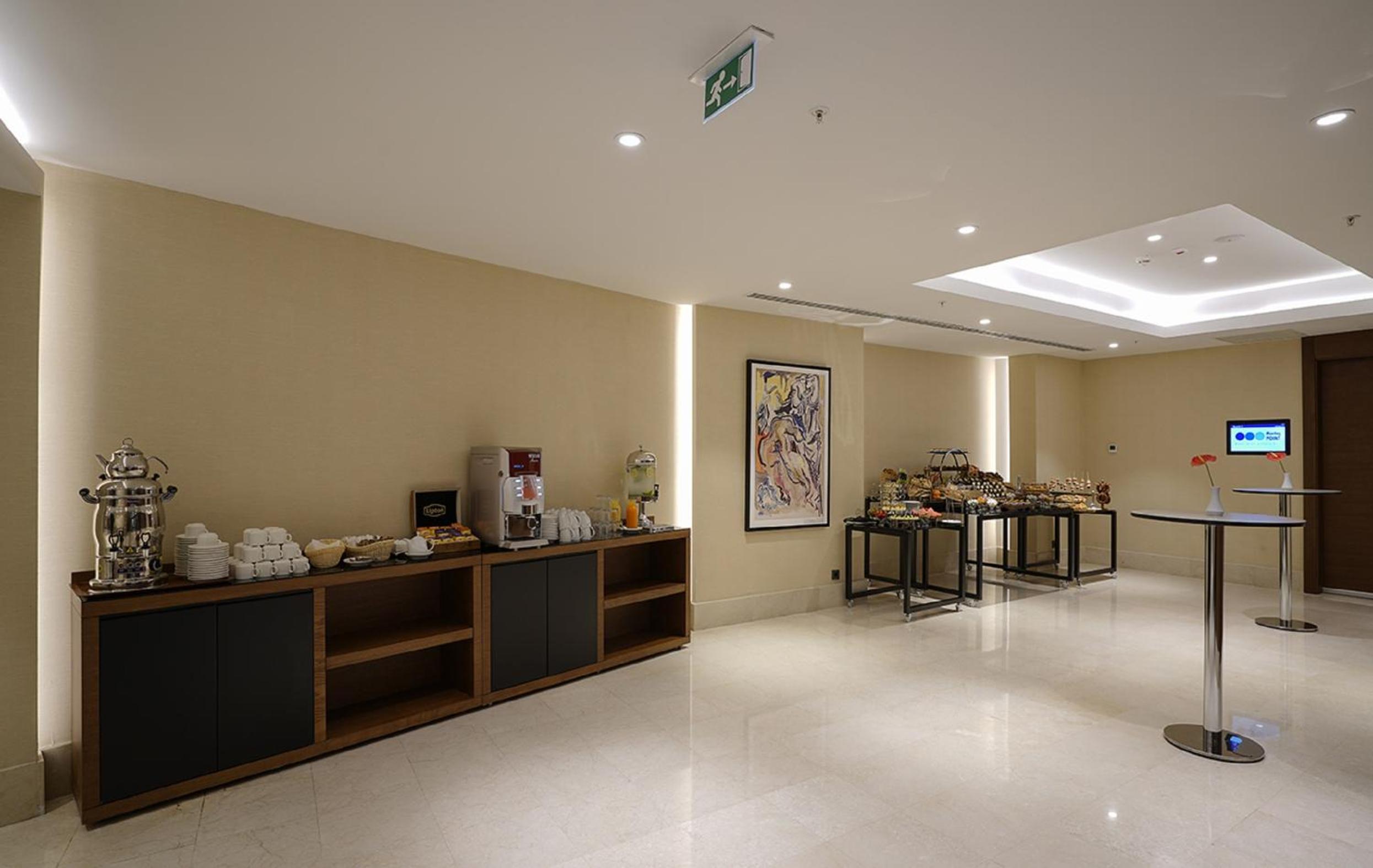 Point Hotel Ankara - Image 9