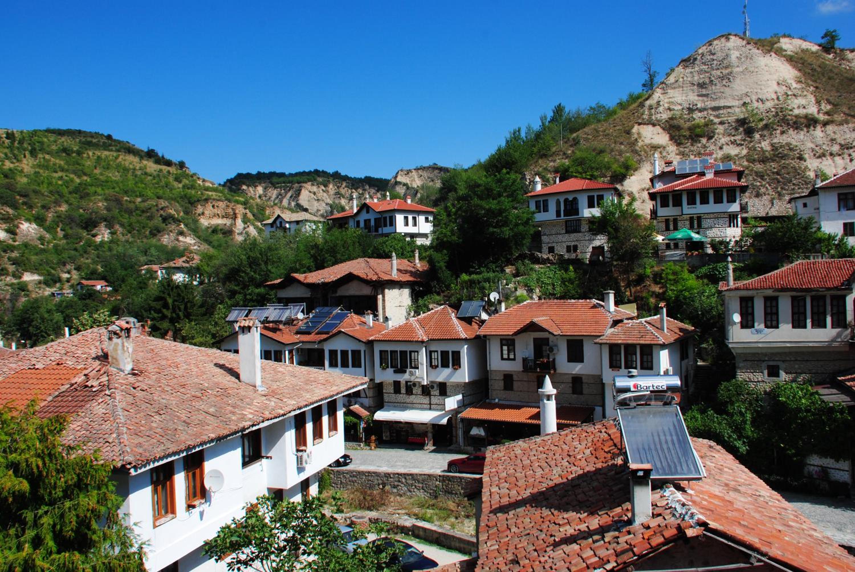 Toni's Guest House