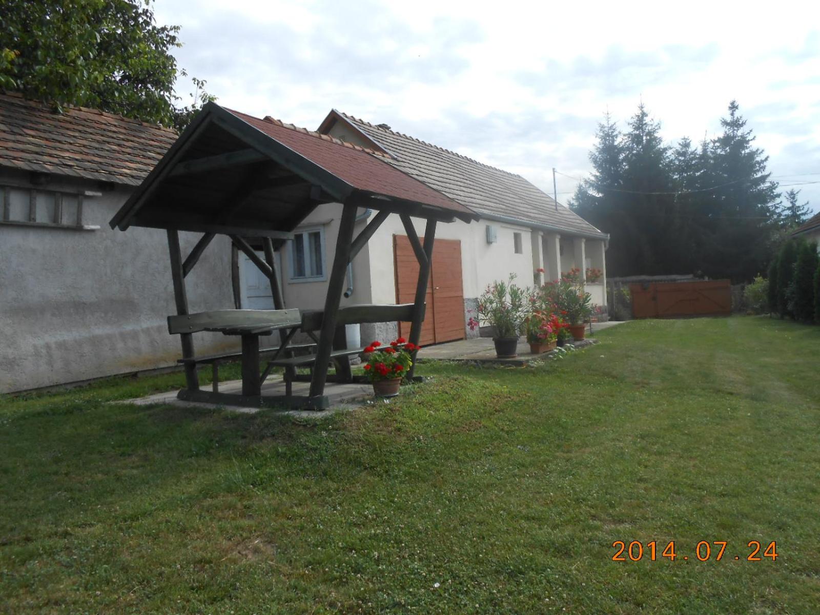 Marika Vendégház view 4