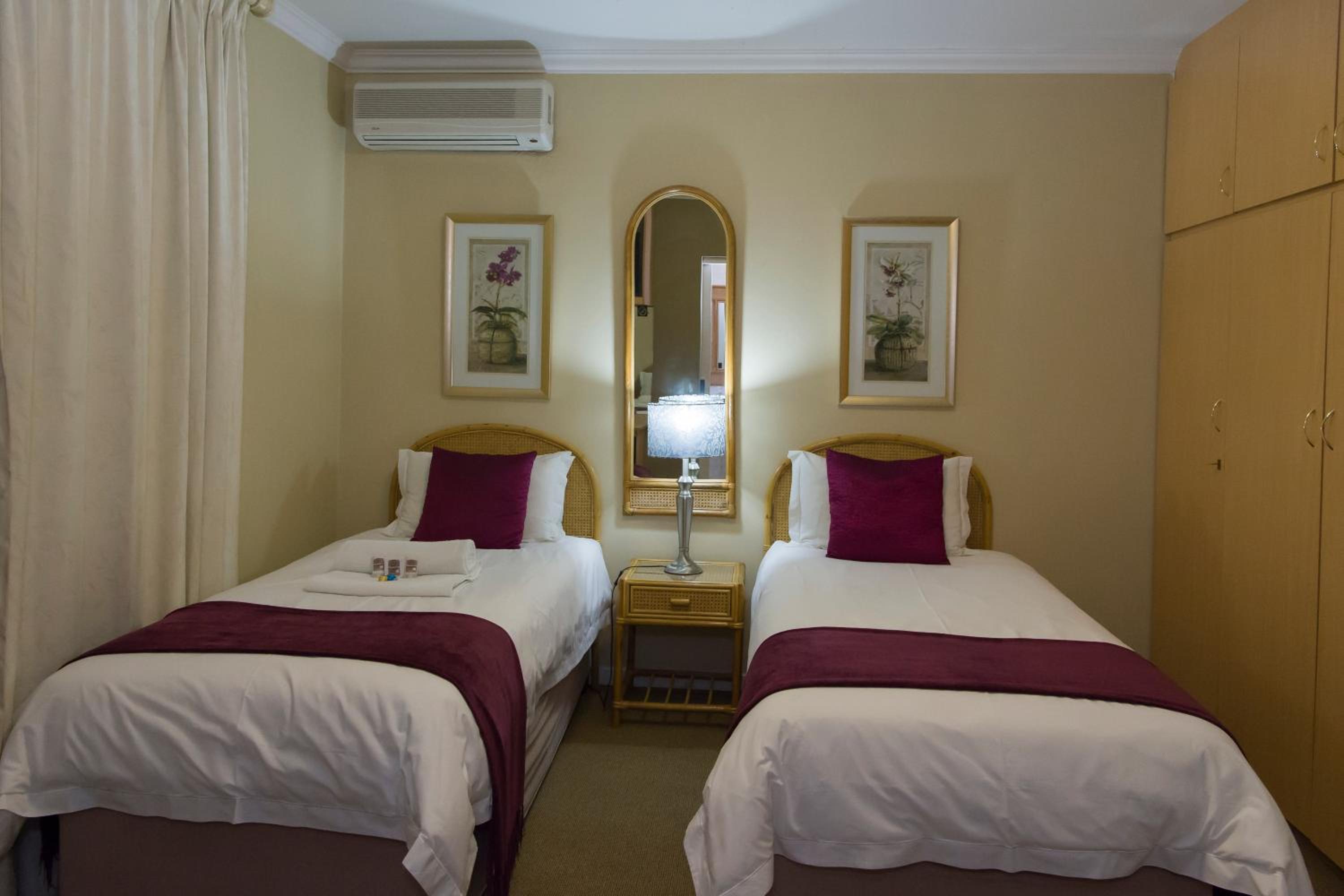 Bayswater Lodge