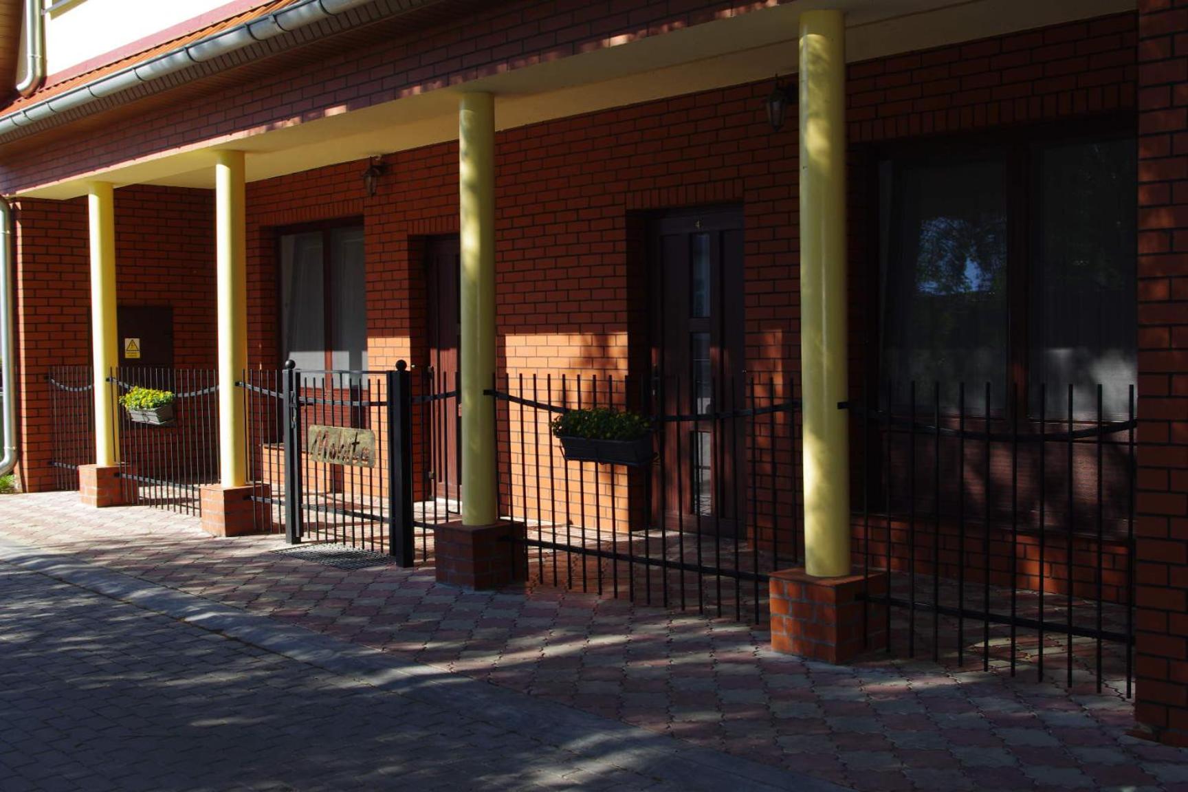 Photo 20