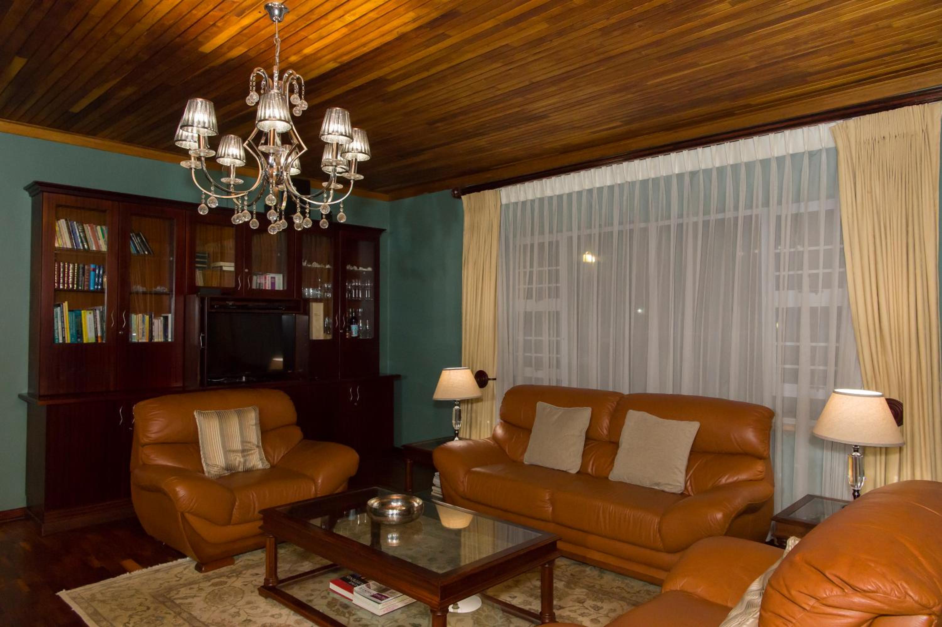 Bayswater Lodge