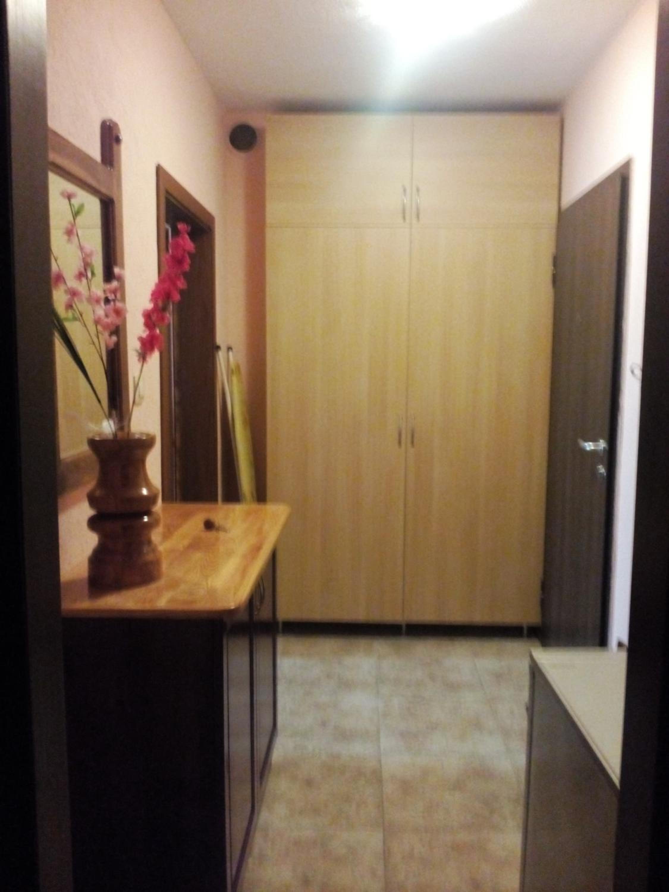 Studio Manushev view 3