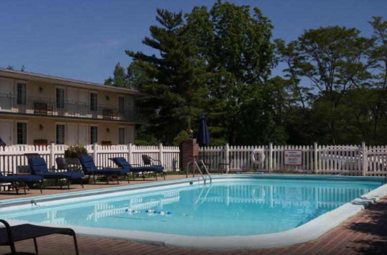 Kirkwood Inn
