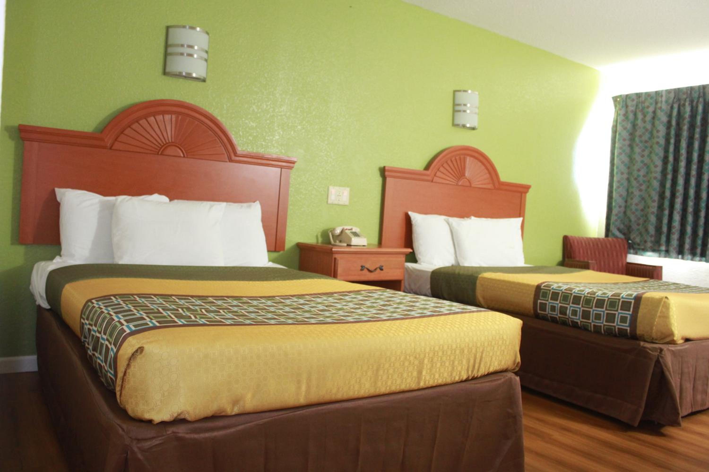 Royal Inn