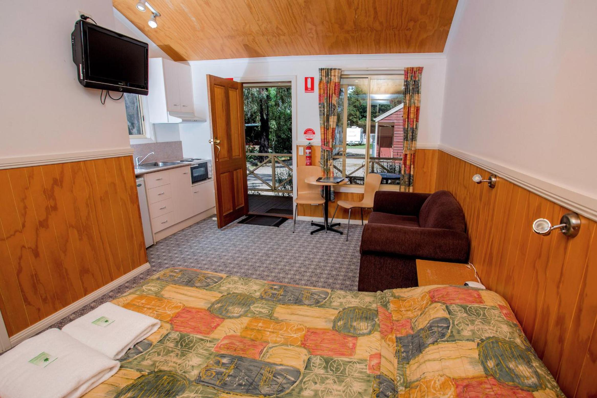 BIG4 Ballarat Windmill Holiday Park